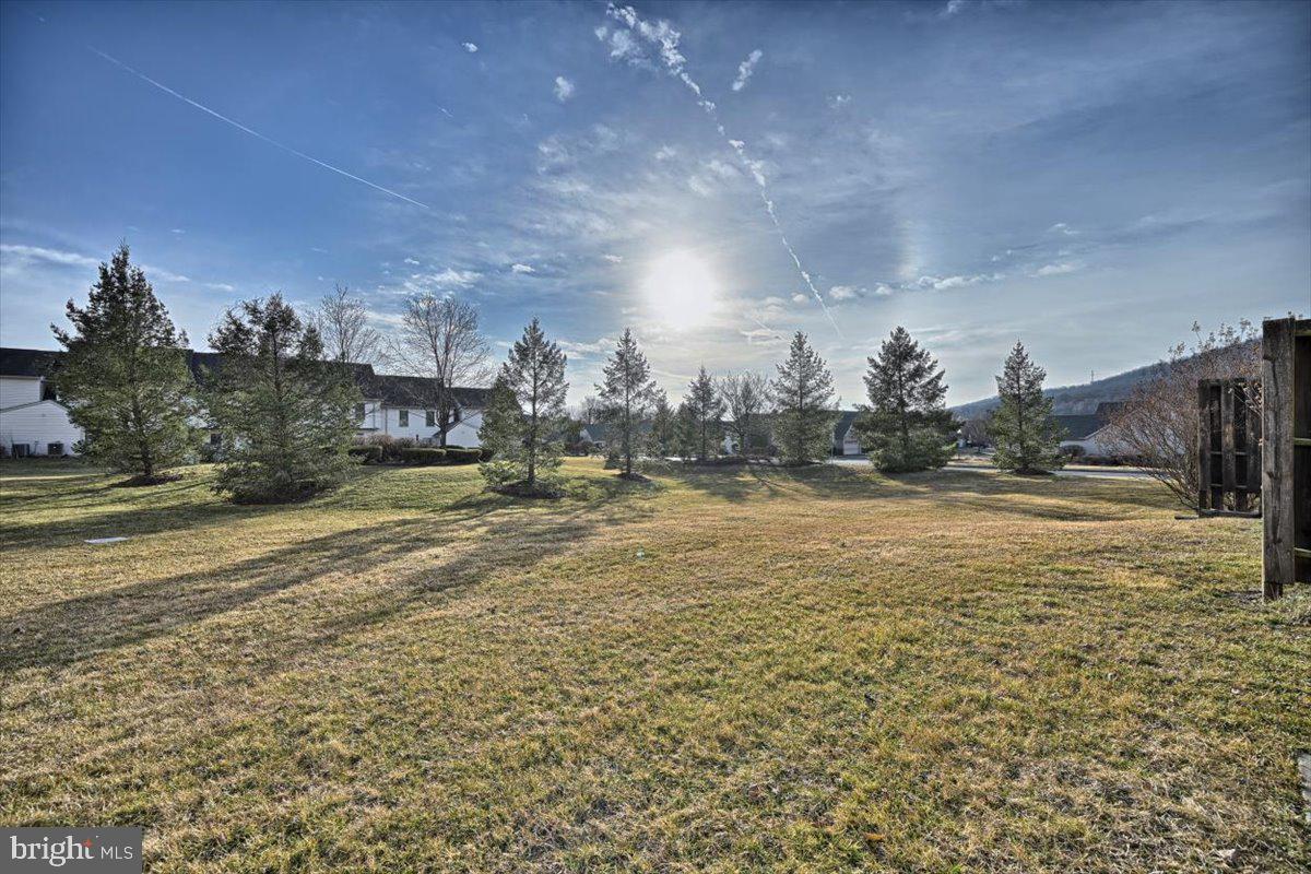 SADDLE RIDGE AT WAVERLY - Residential