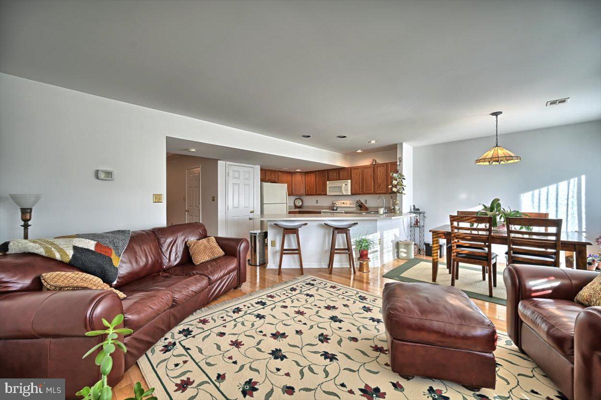 SADDLE RIDGE AT WAVERLY - Residential