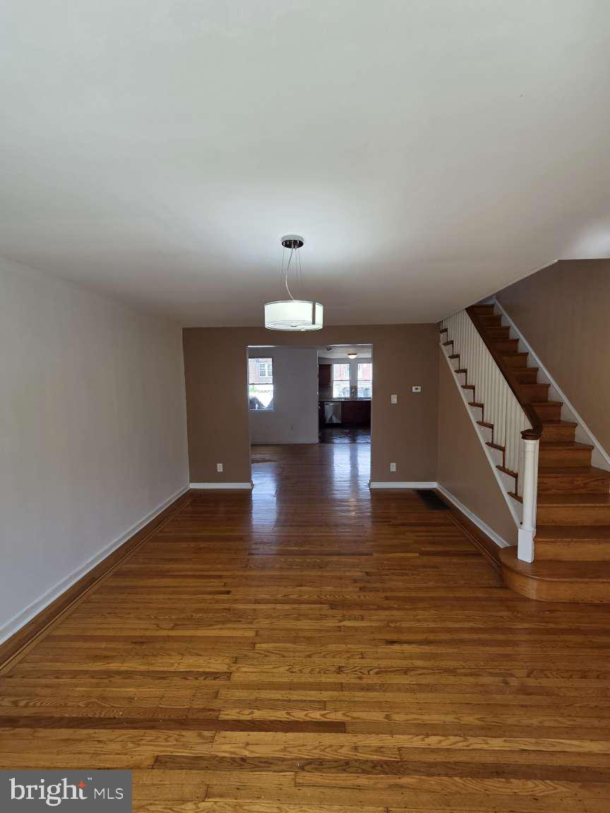 457 E CHELTENHAM AVENUE