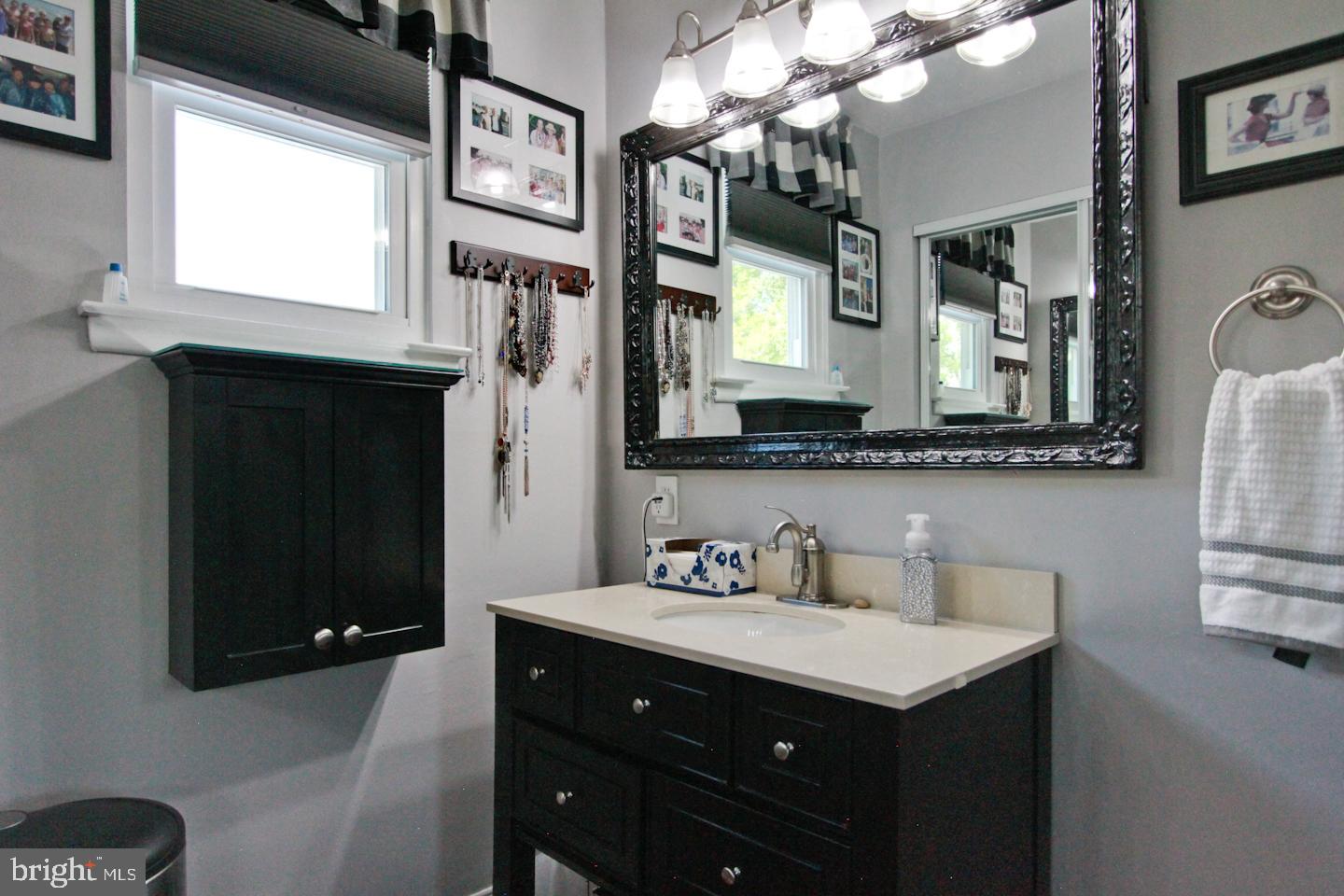 WOODRIDGE EAST - Residential
