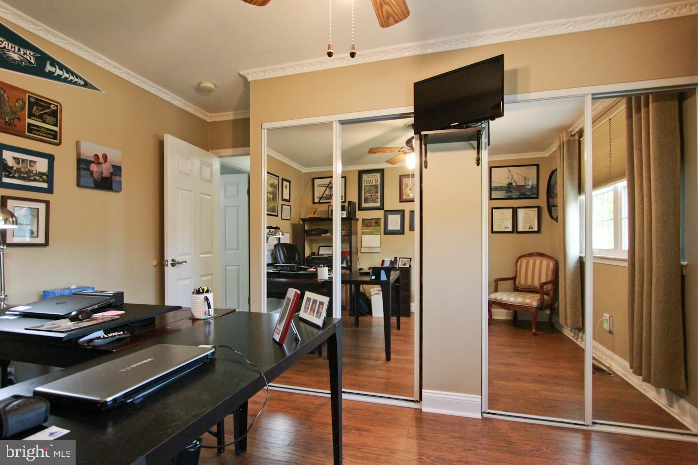WOODRIDGE EAST - Residential