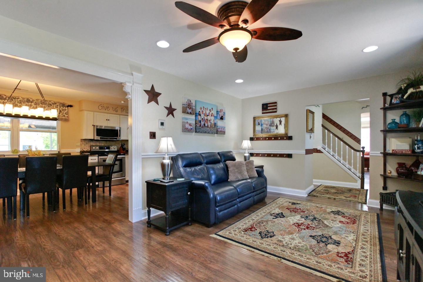 WOODRIDGE EAST - Residential