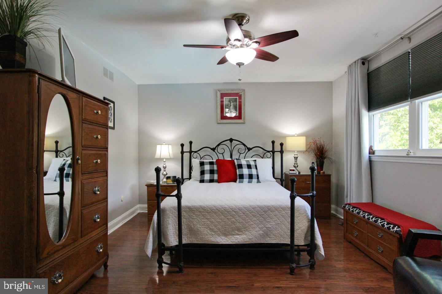 WOODRIDGE EAST - Residential