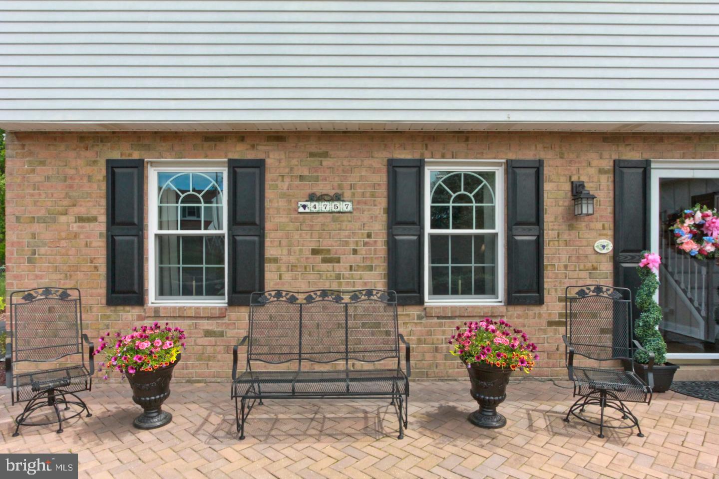 WOODRIDGE EAST - Residential