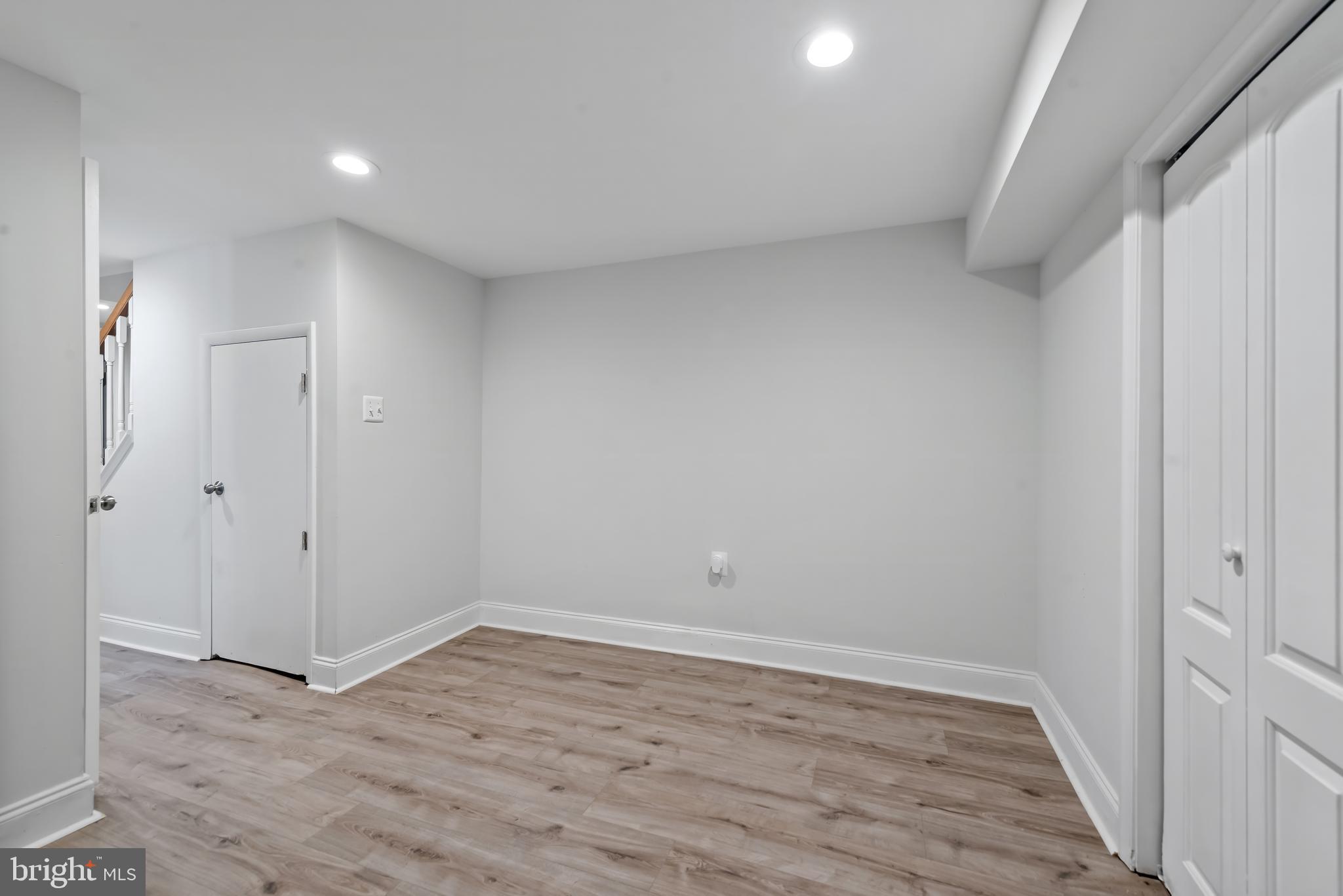 HIGHLANDTOWN - Residential
