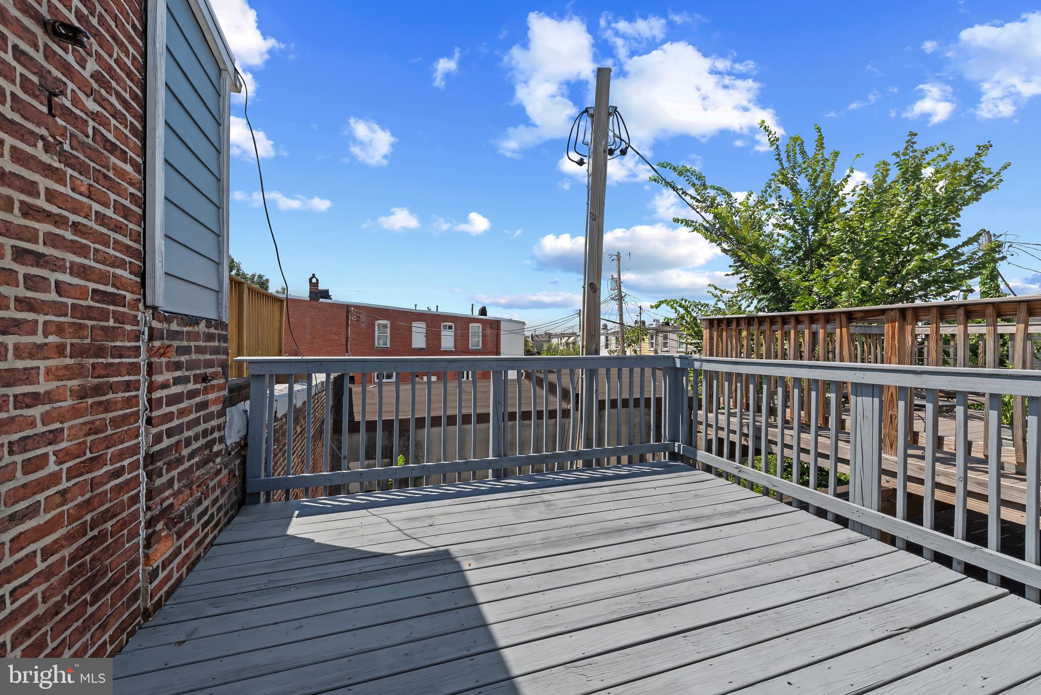 HIGHLANDTOWN - Residential