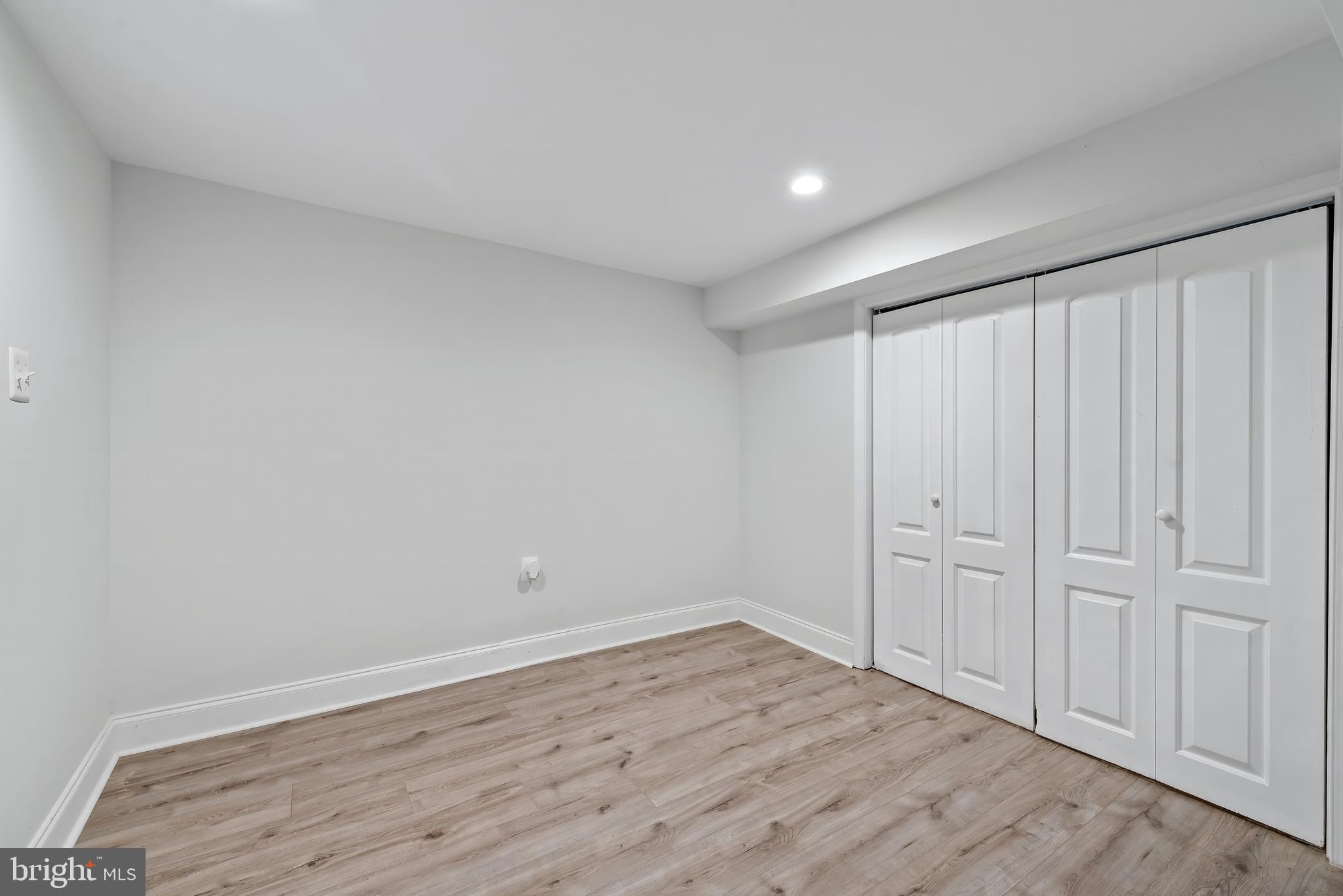 HIGHLANDTOWN - Residential