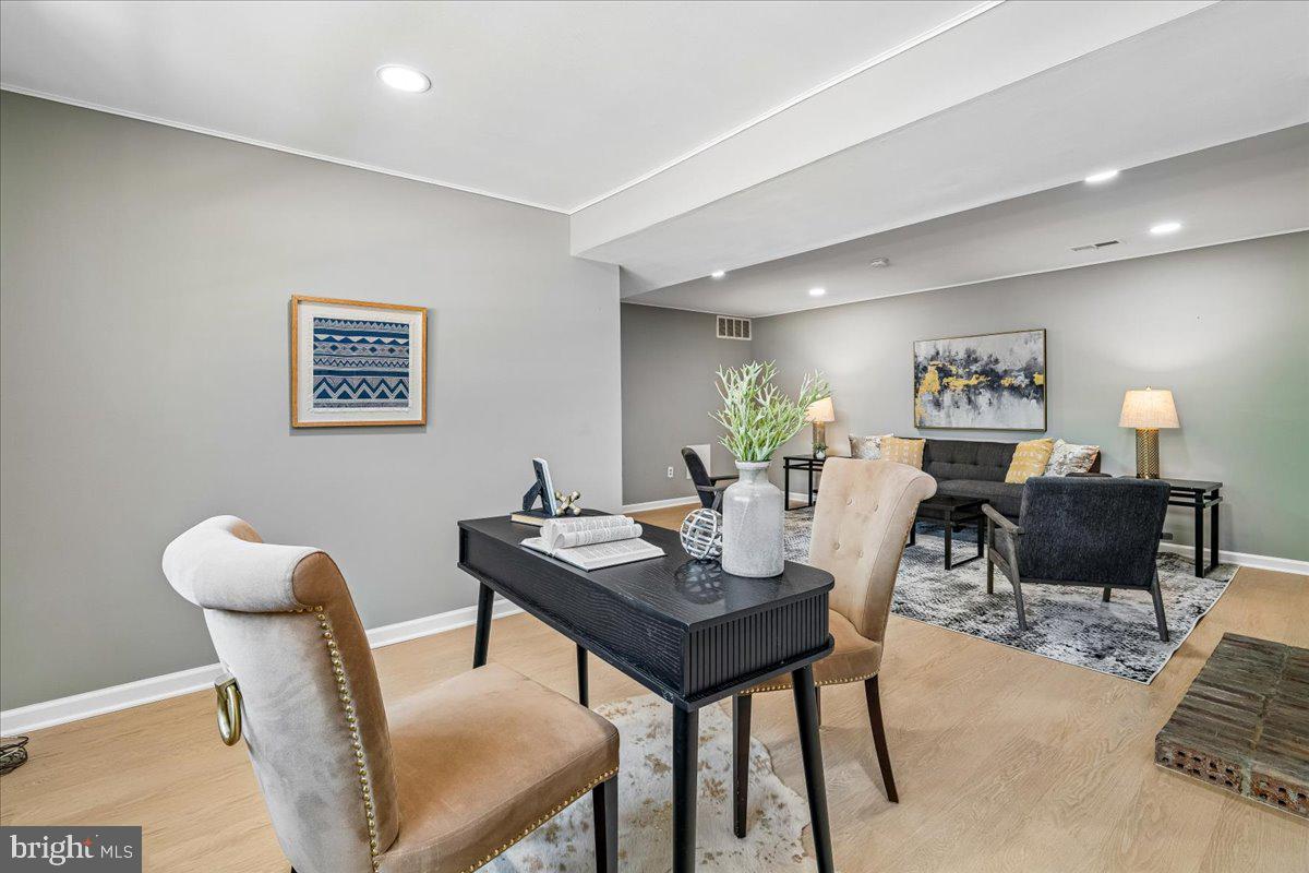 BOXWOOD VILLAGE - Residential