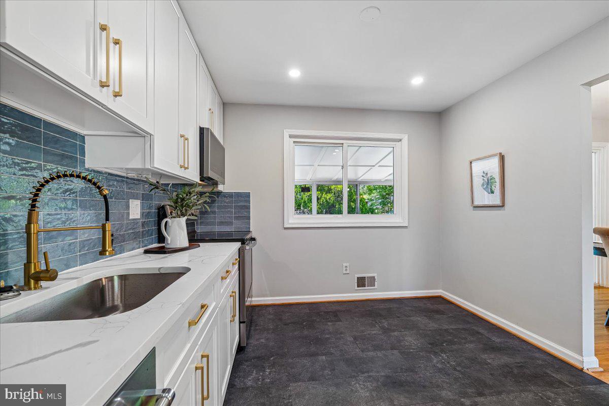BOXWOOD VILLAGE - Residential