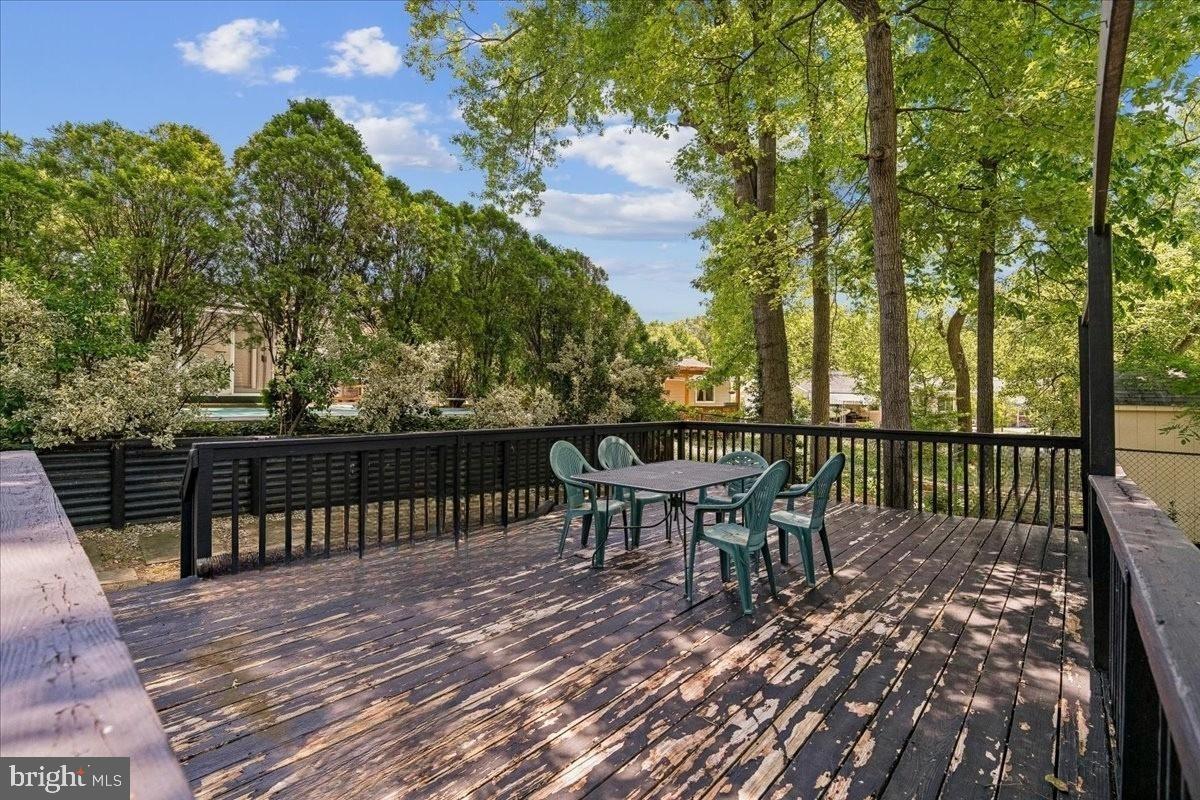 BOXWOOD VILLAGE - Residential