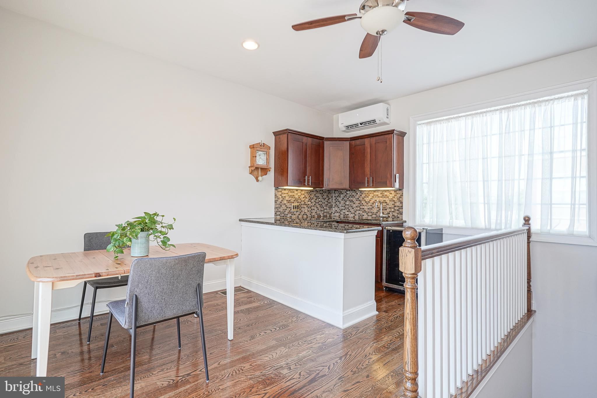 FRANCISVILLE - Residential