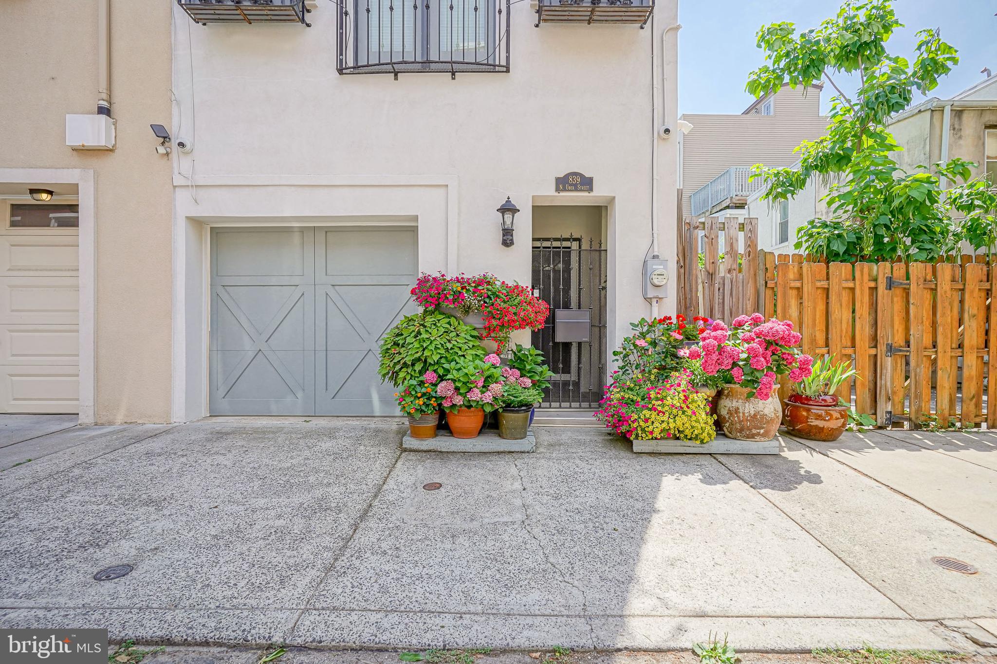 FRANCISVILLE - Residential