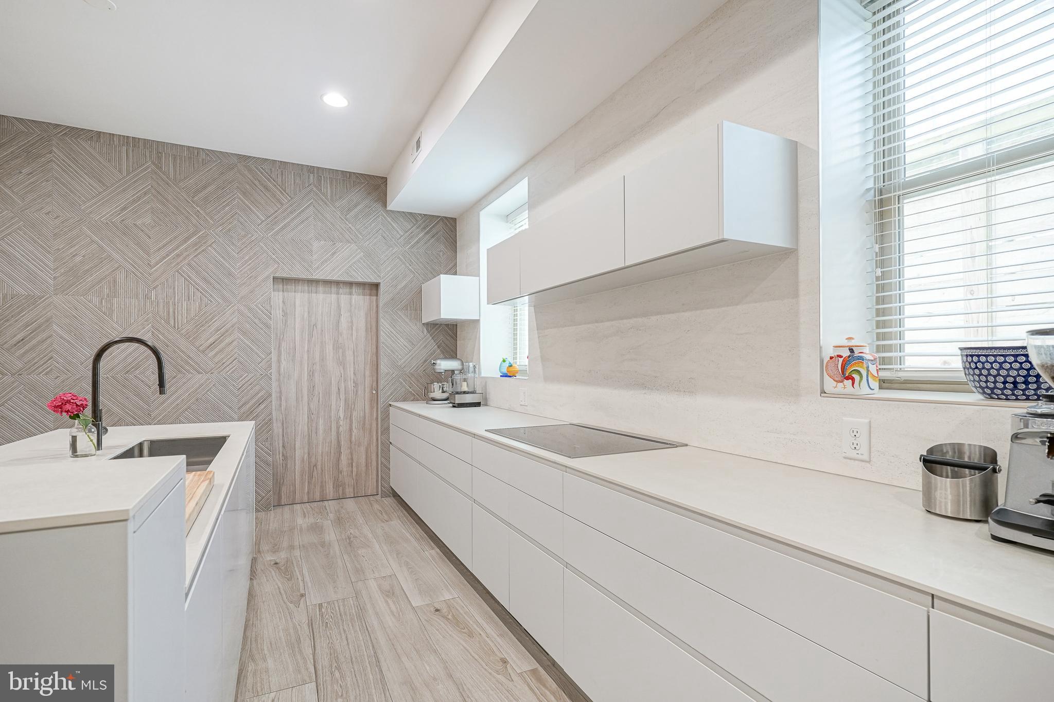 FRANCISVILLE - Residential