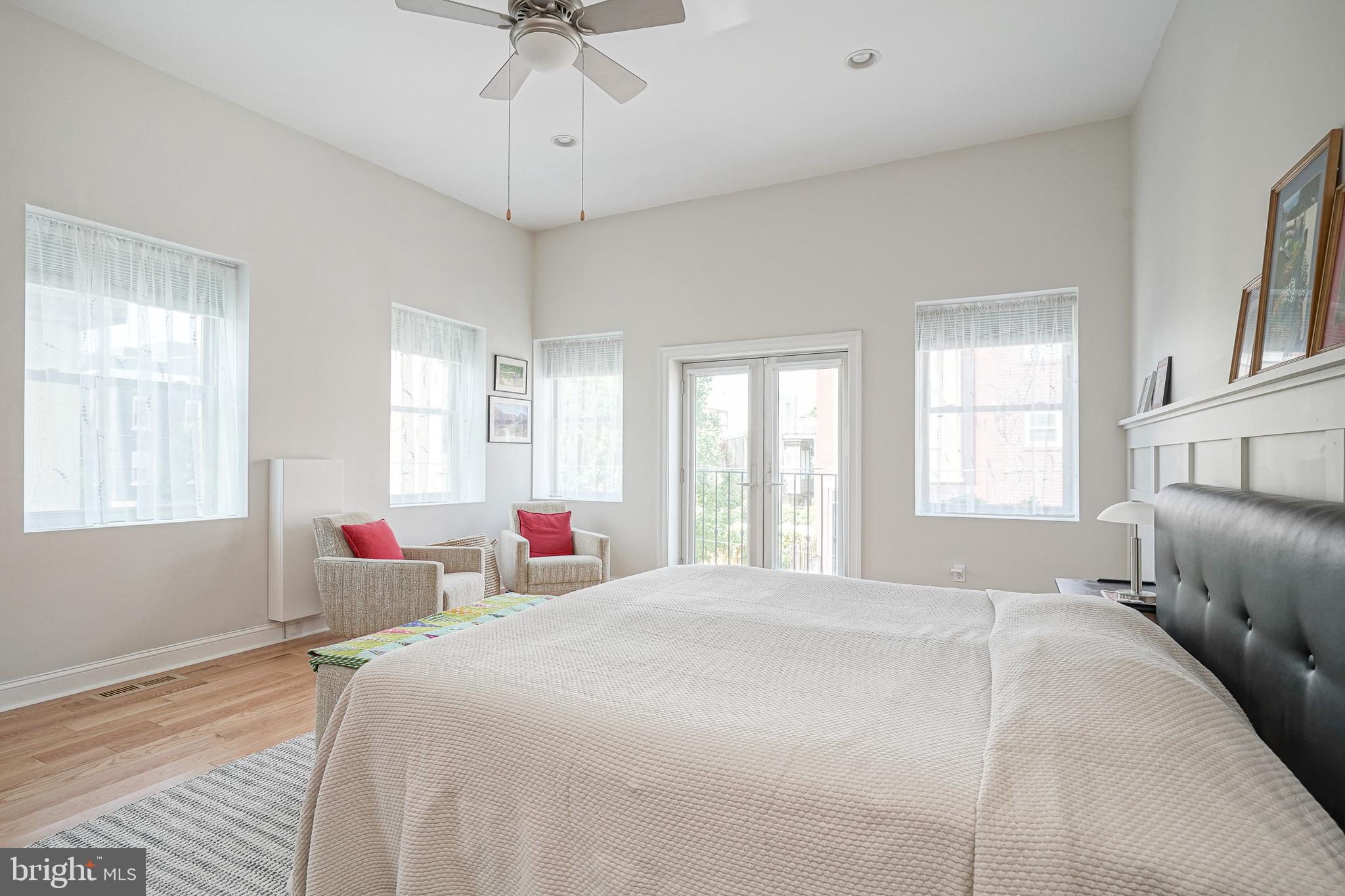 FRANCISVILLE - Residential