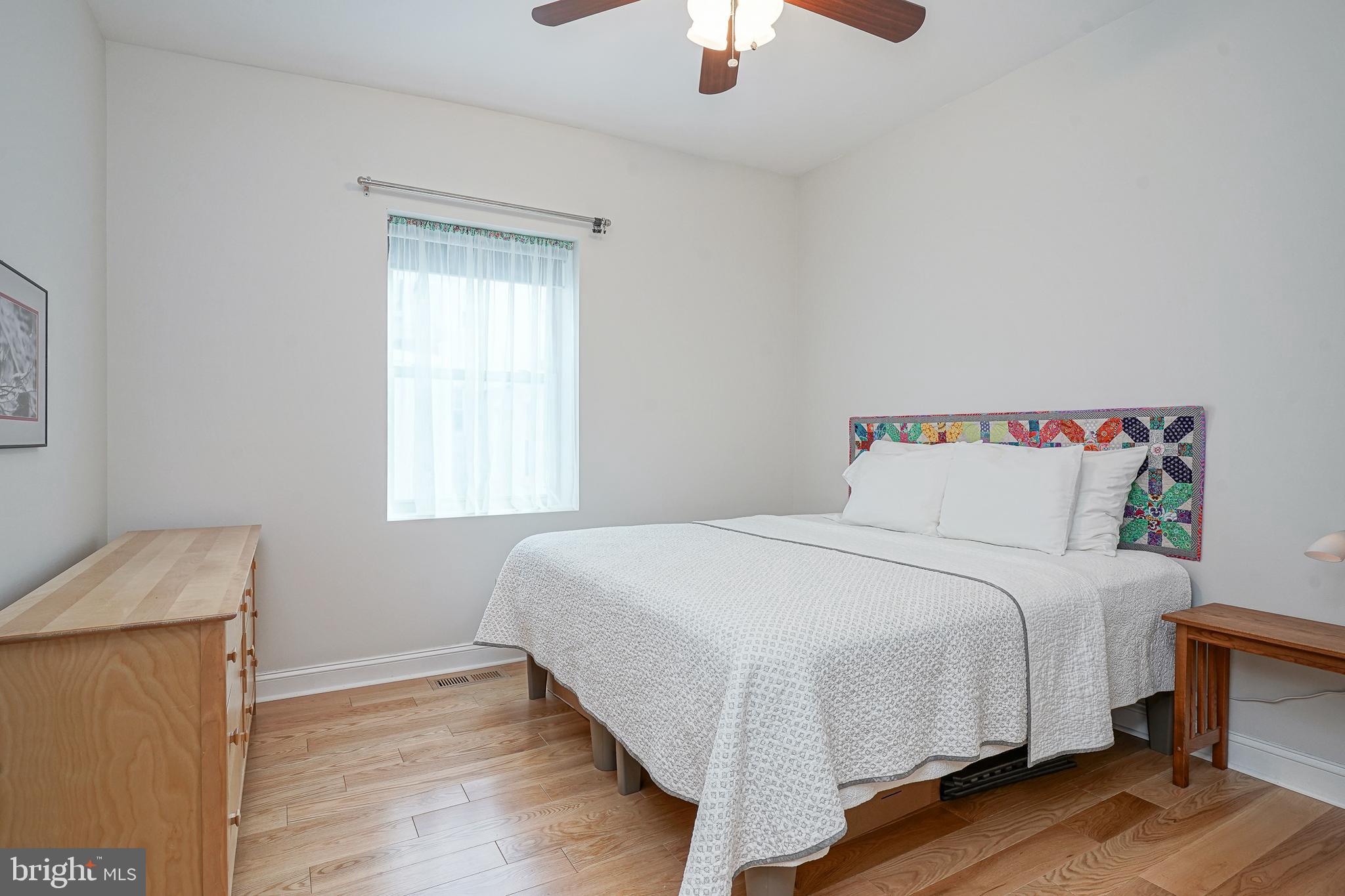 FRANCISVILLE - Residential