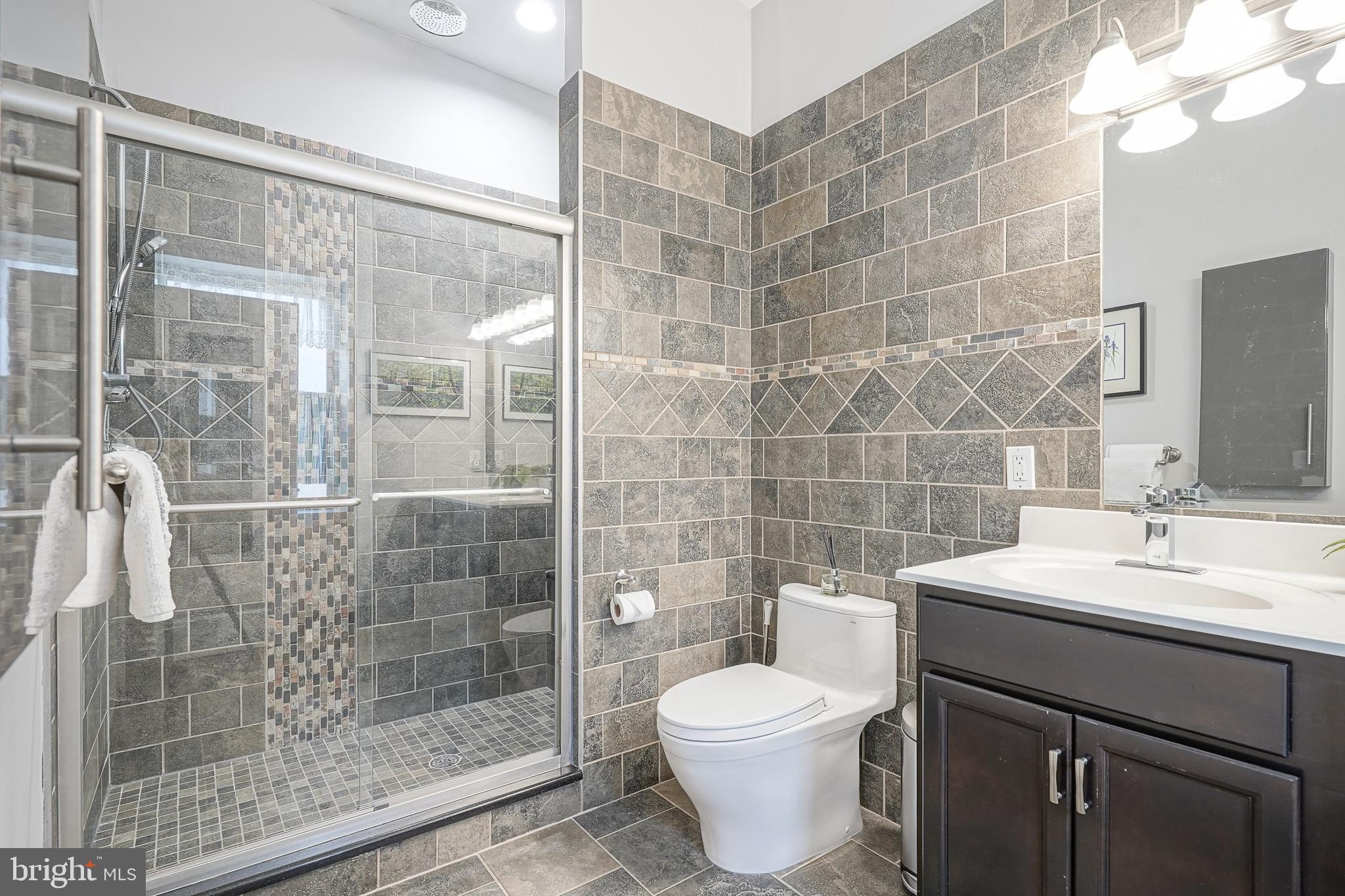 FRANCISVILLE - Residential