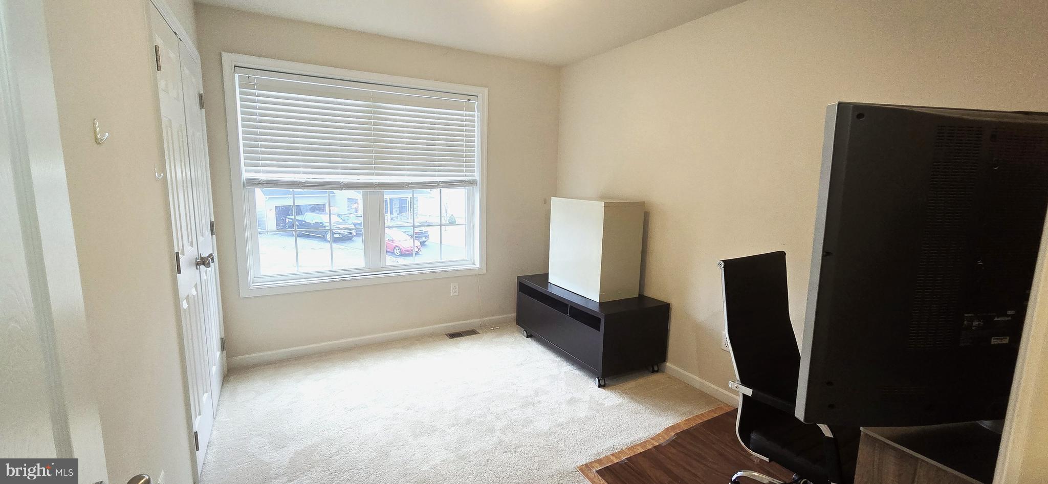 ANTIETAM COMMONS - Residential