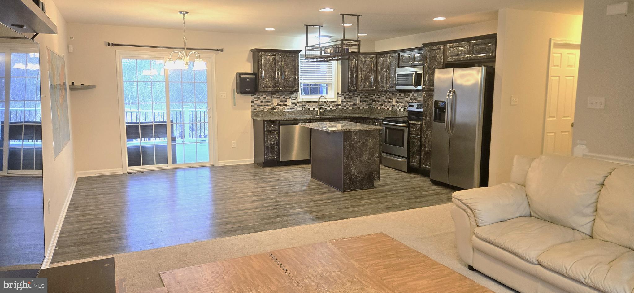 ANTIETAM COMMONS - Residential