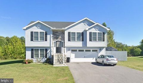 Homes For Sale - 12291 Shelby Avenue<br/> Franklin County, WAYNESBORO, PA 17268