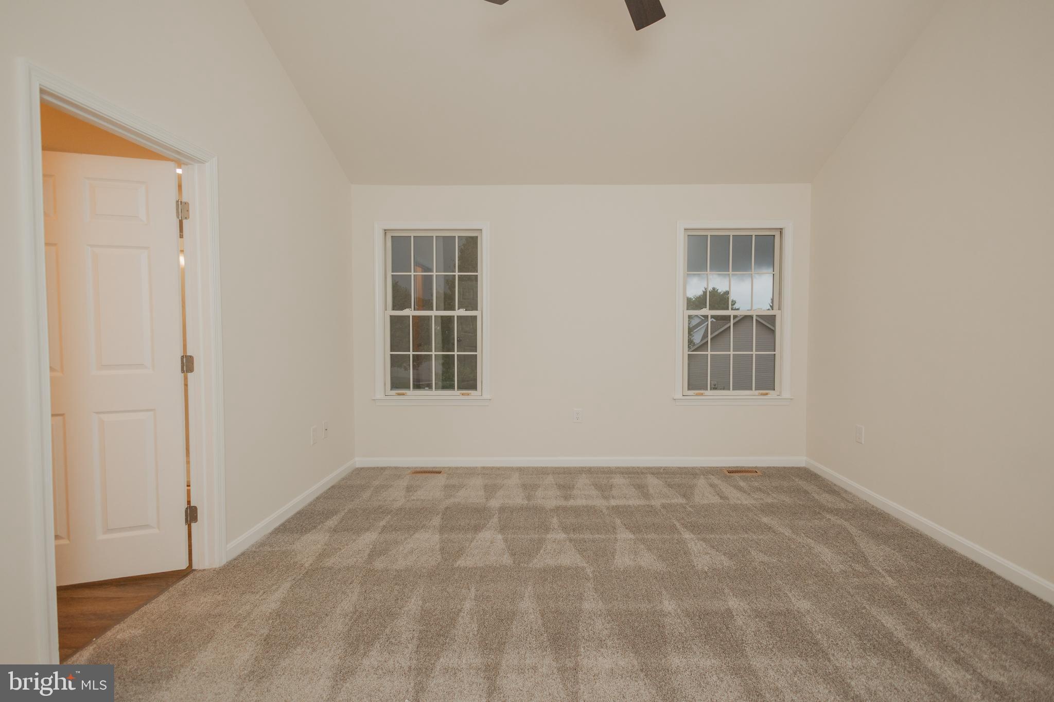 POTOMAC STATION - Residential