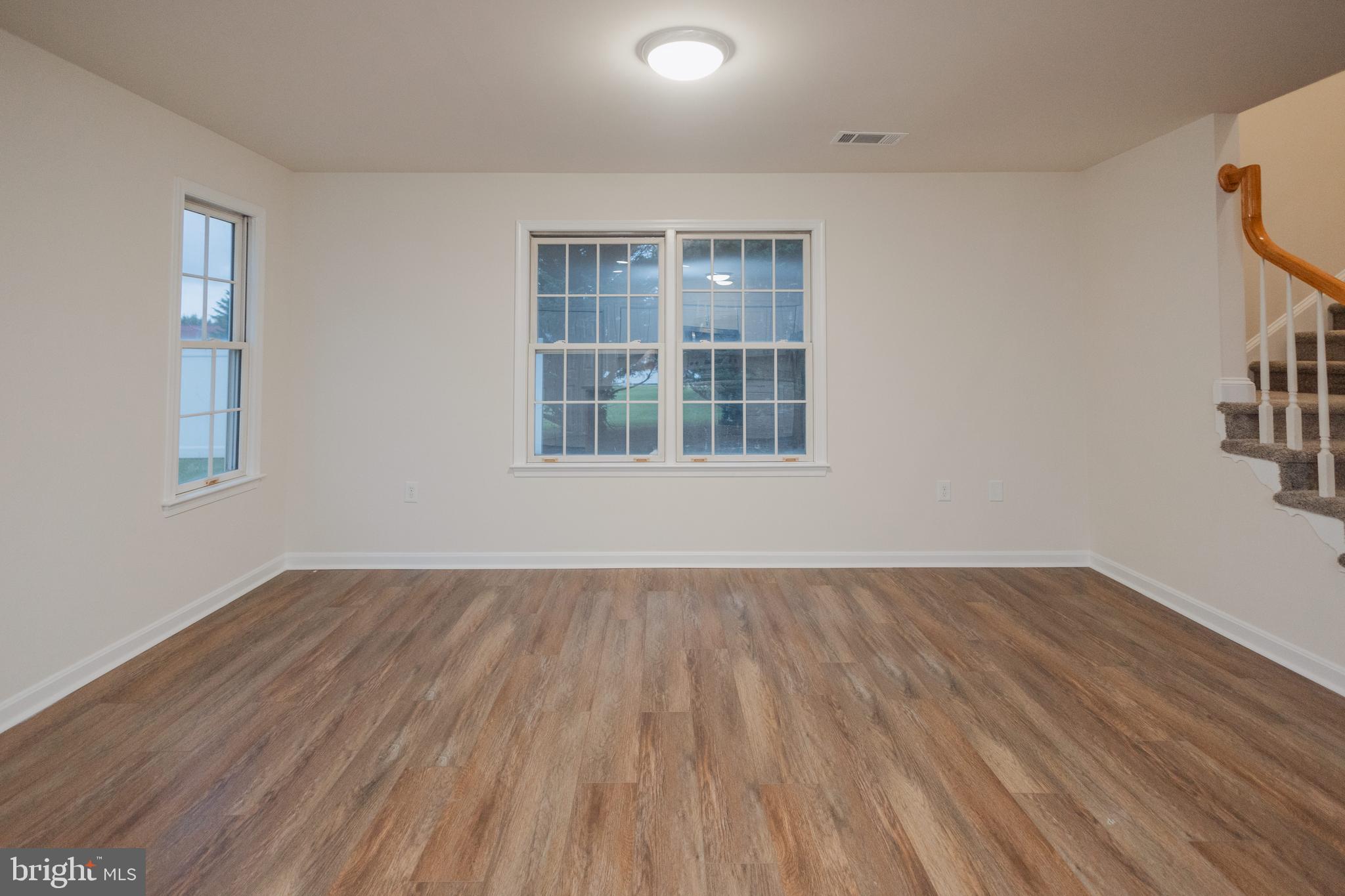 POTOMAC STATION - Residential