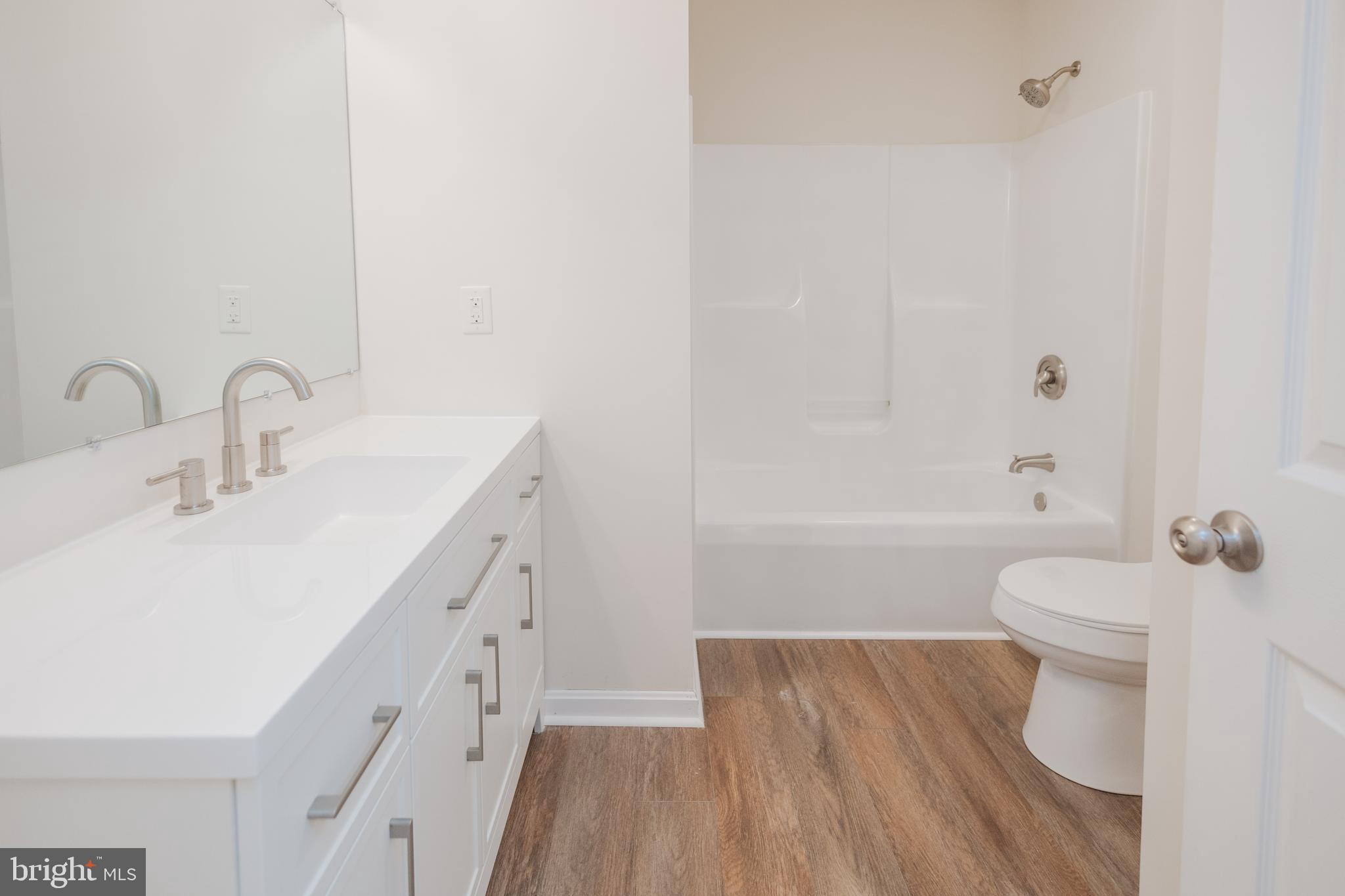 POTOMAC STATION - Residential