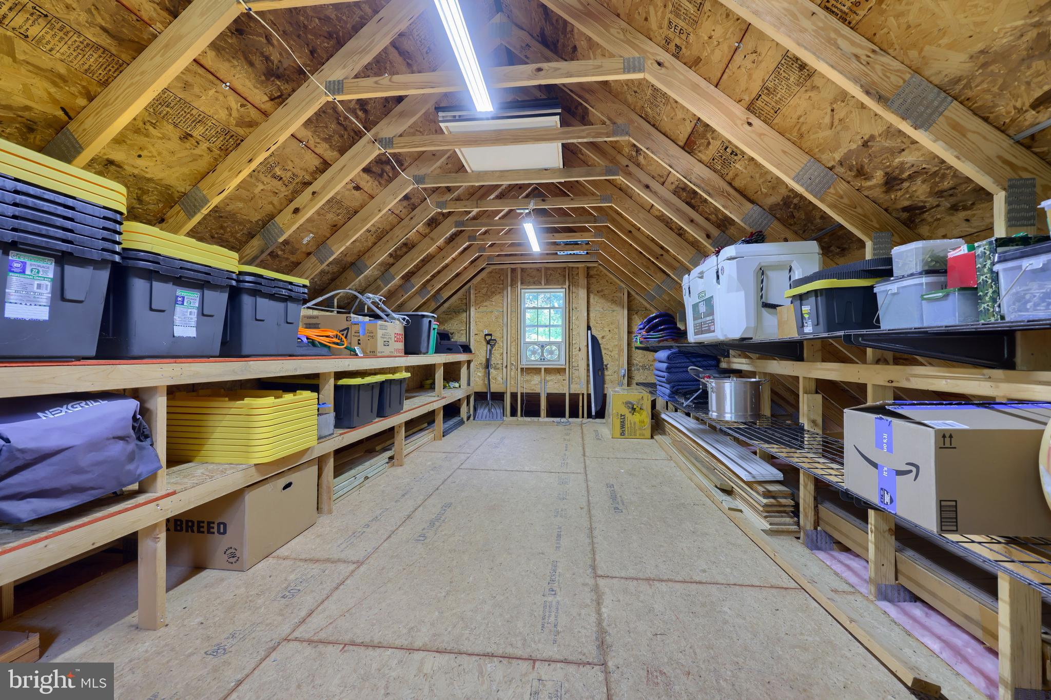 HILLDALE ESTATES - Residential