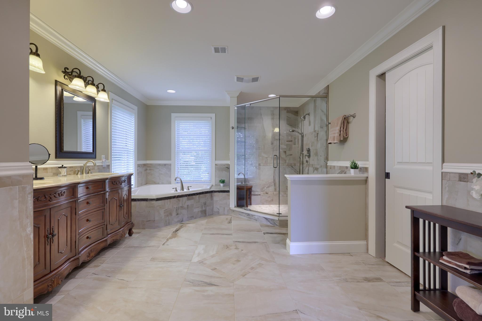 HILLDALE ESTATES - Residential