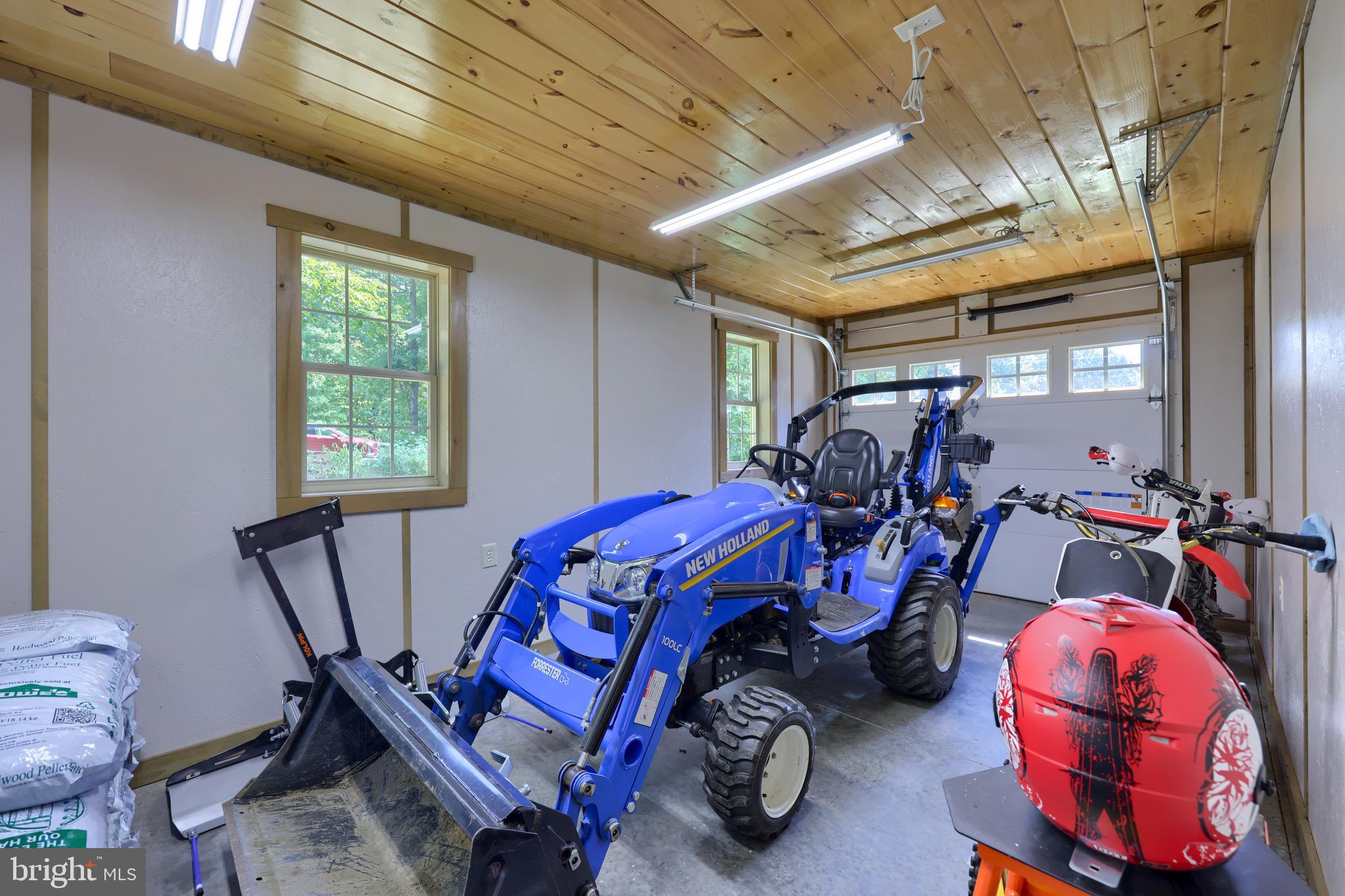 HILLDALE ESTATES - Residential