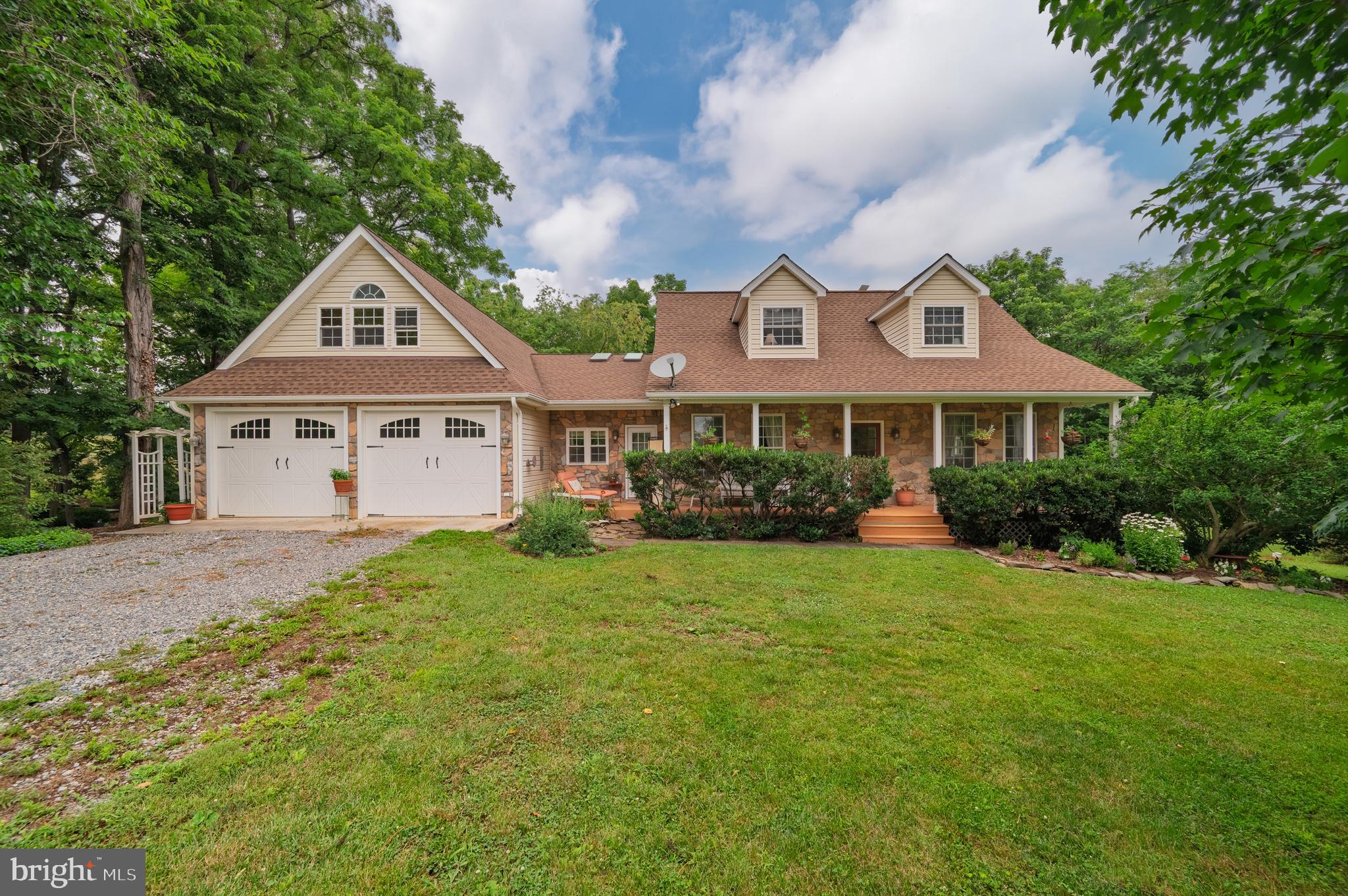 1918 SENSENY ROAD