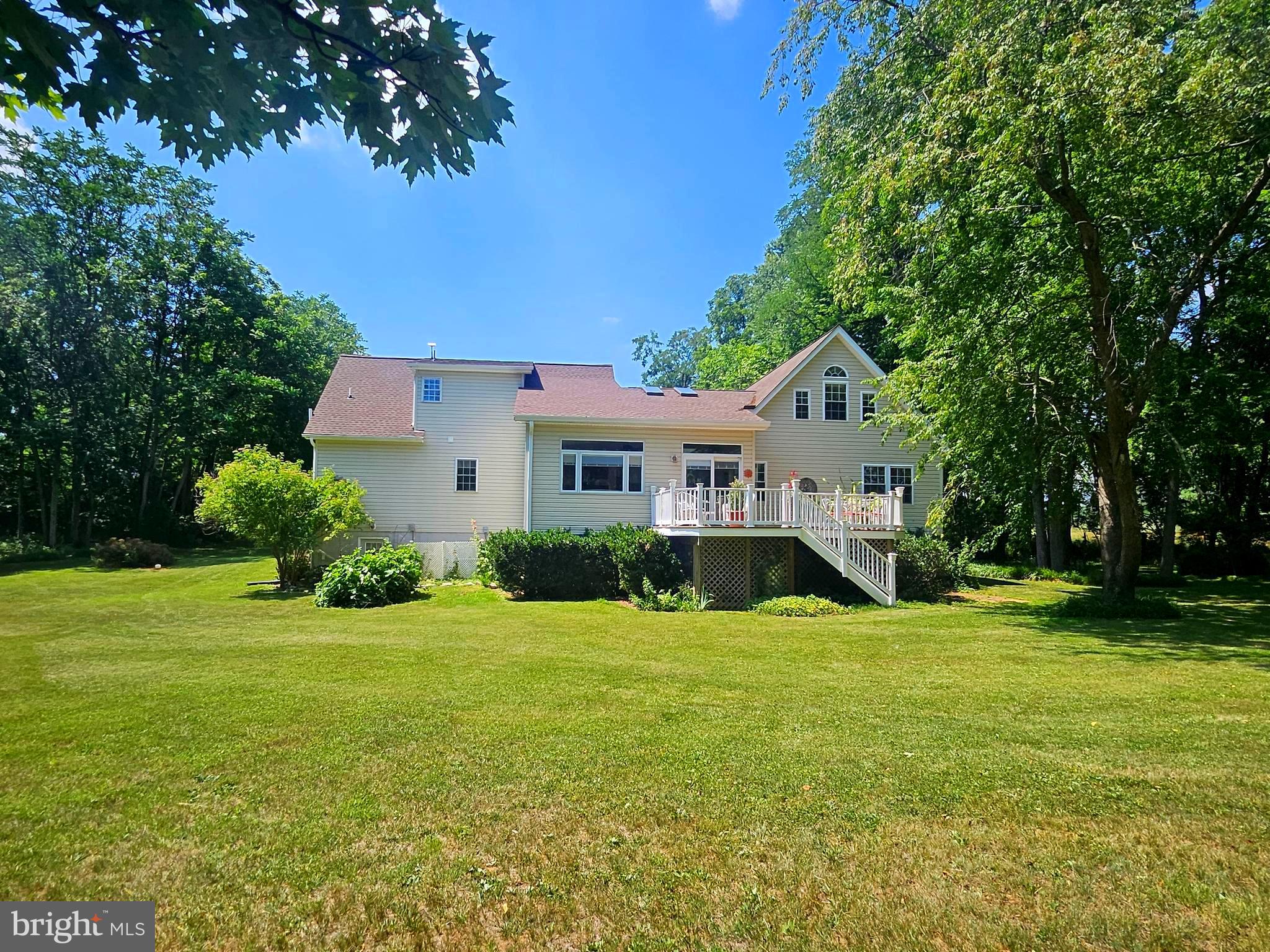 1918 SENSENY ROAD