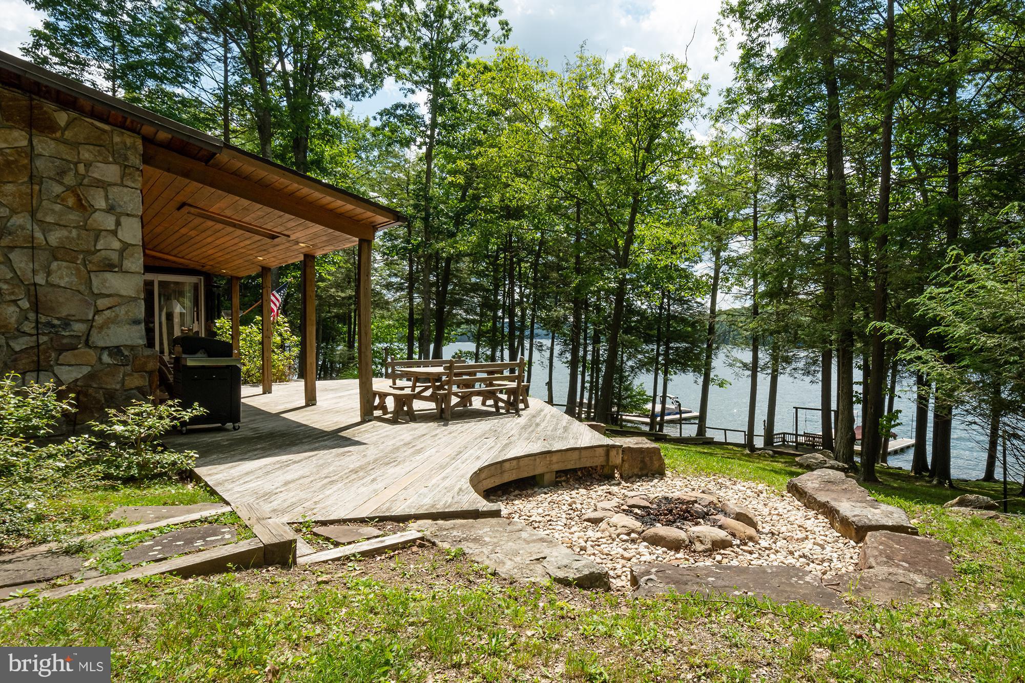 LAKE SHORE DRIVE - Residential