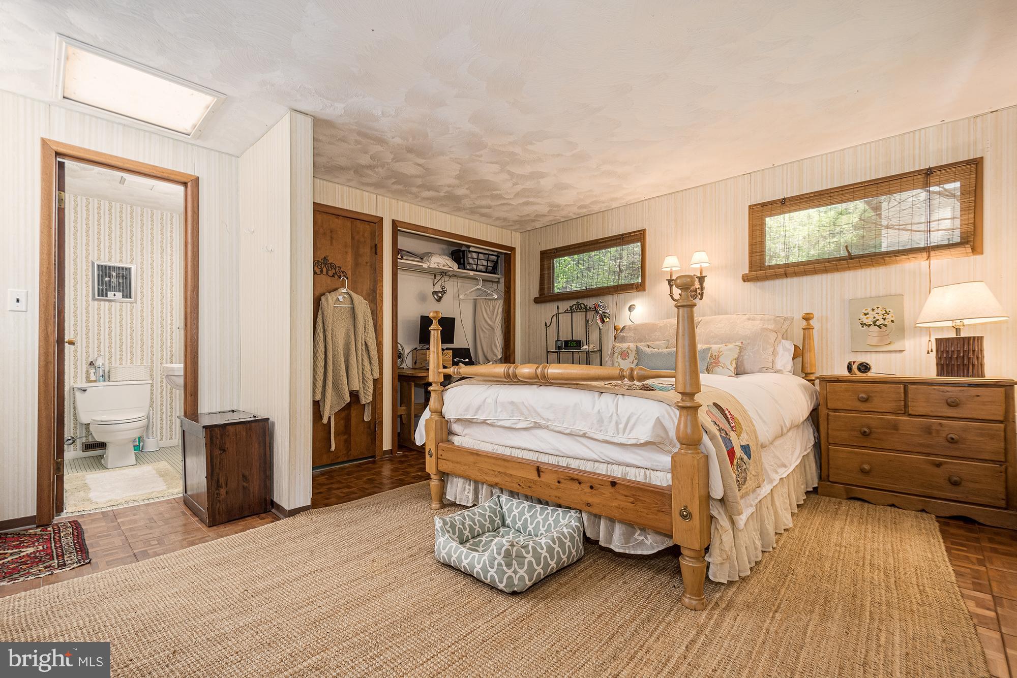 LAKE SHORE DRIVE - Residential