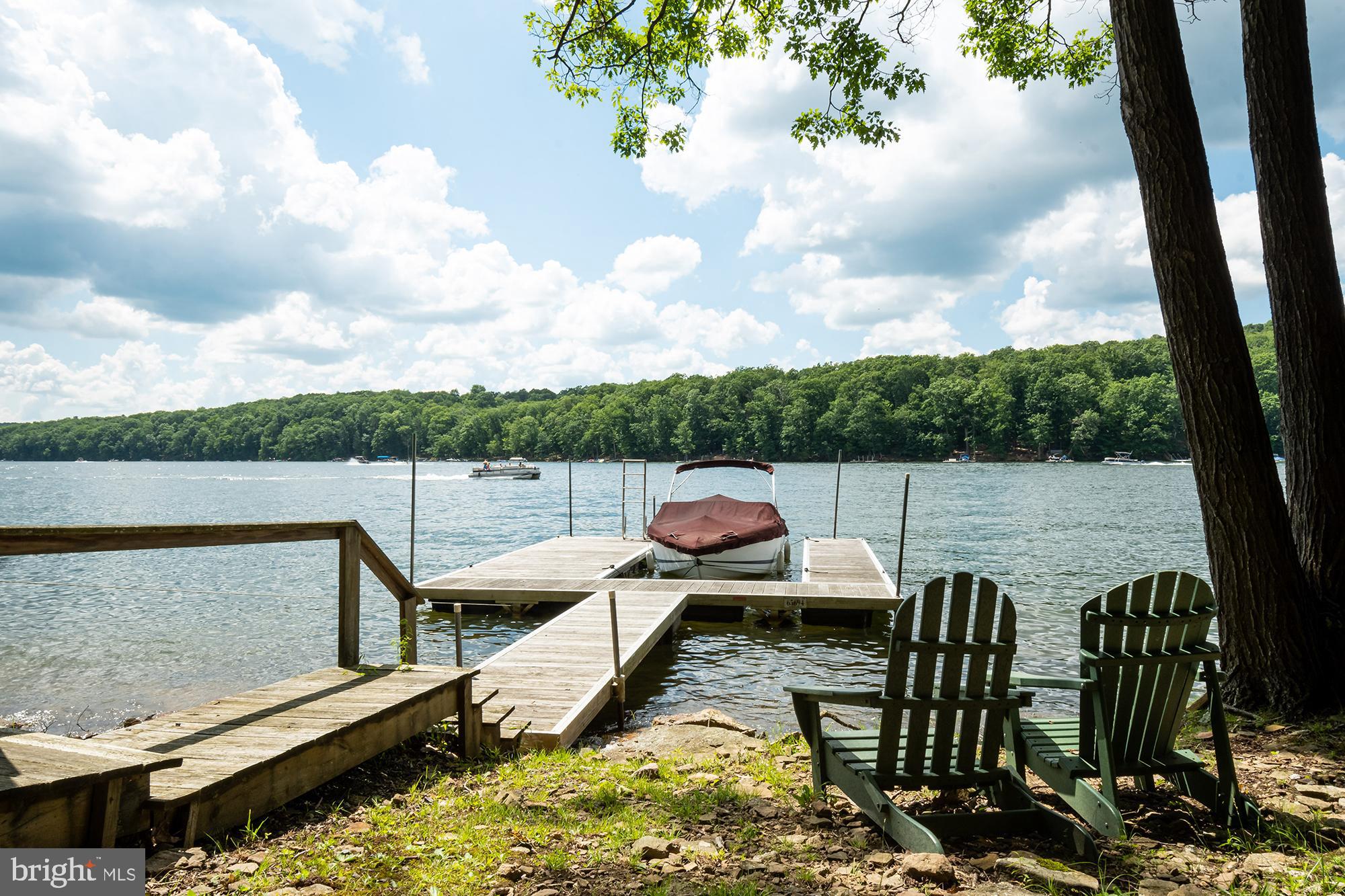 LAKE SHORE DRIVE - Residential