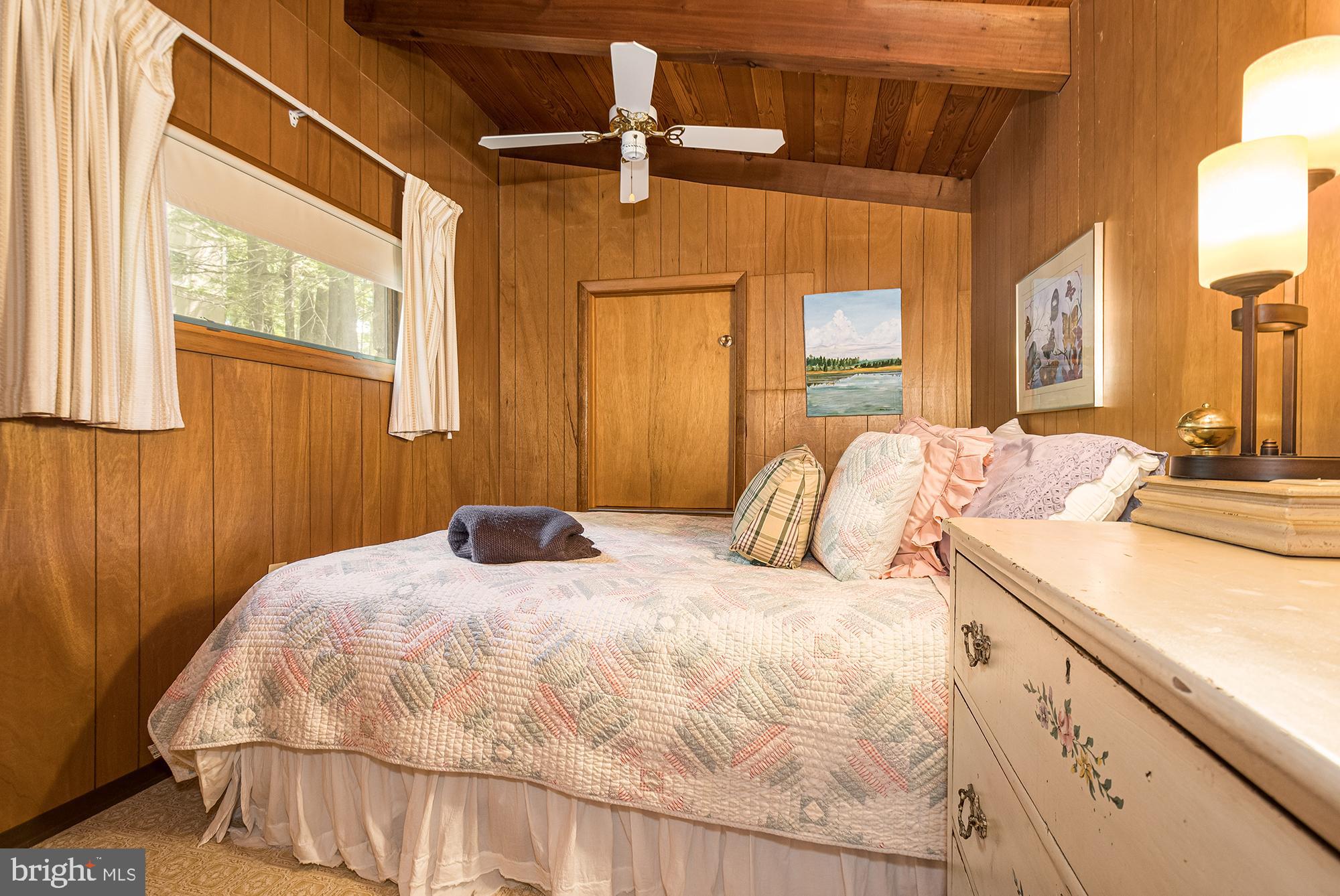 LAKE SHORE DRIVE - Residential