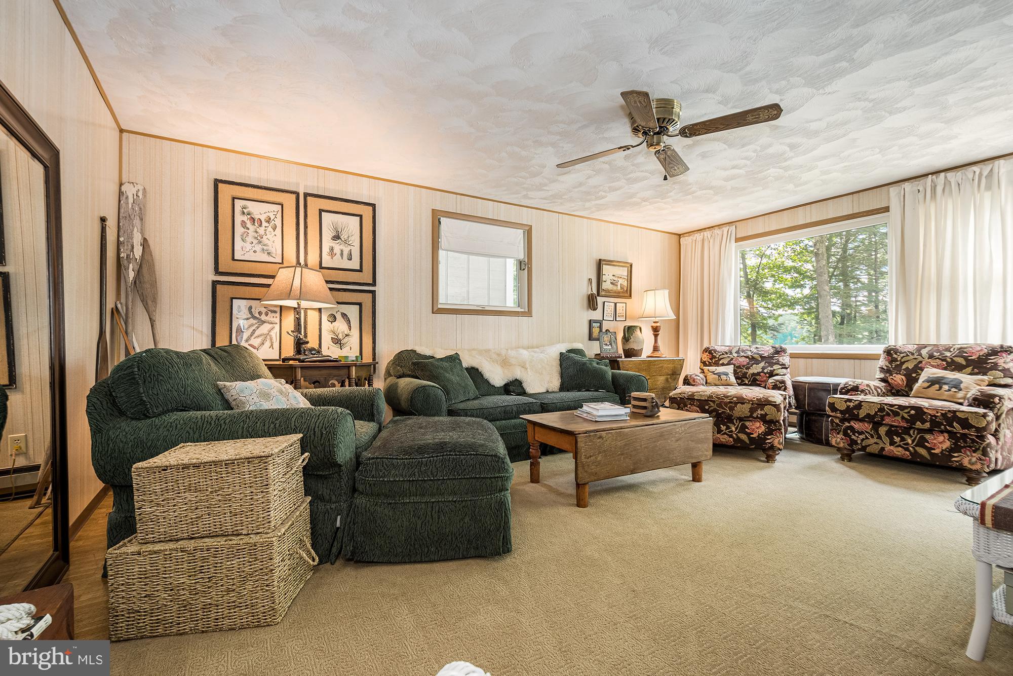 LAKE SHORE DRIVE - Residential