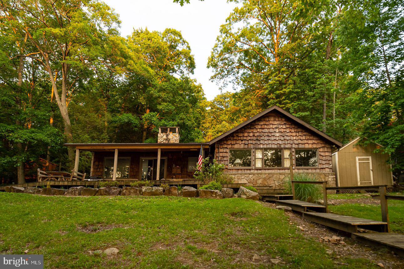 LAKE SHORE DRIVE - Residential