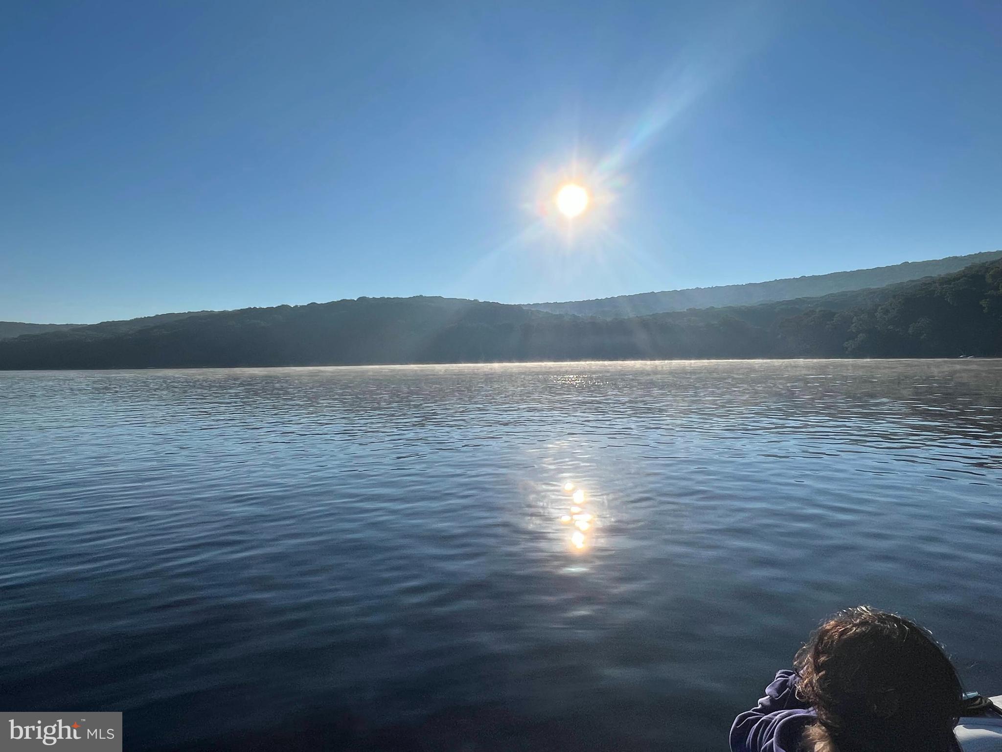 LAKE SHORE DRIVE - Residential