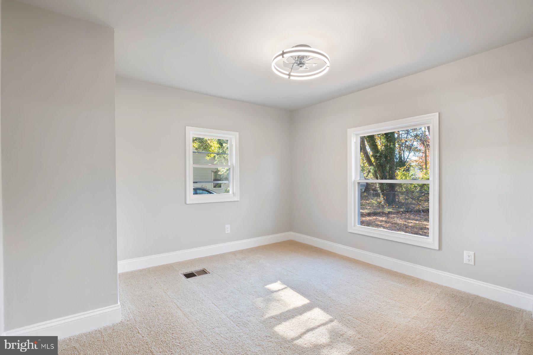 GRASONVILLE - Residential