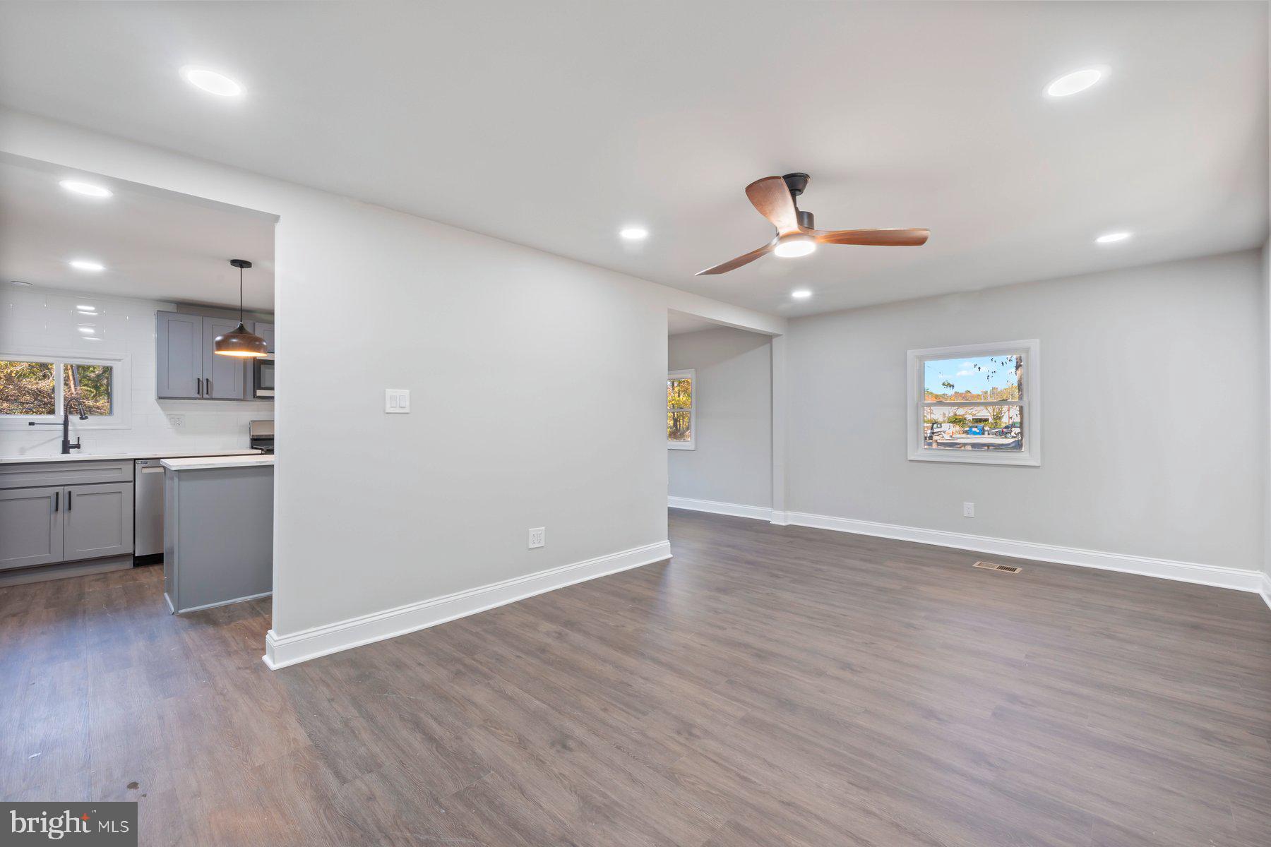 GRASONVILLE - Residential