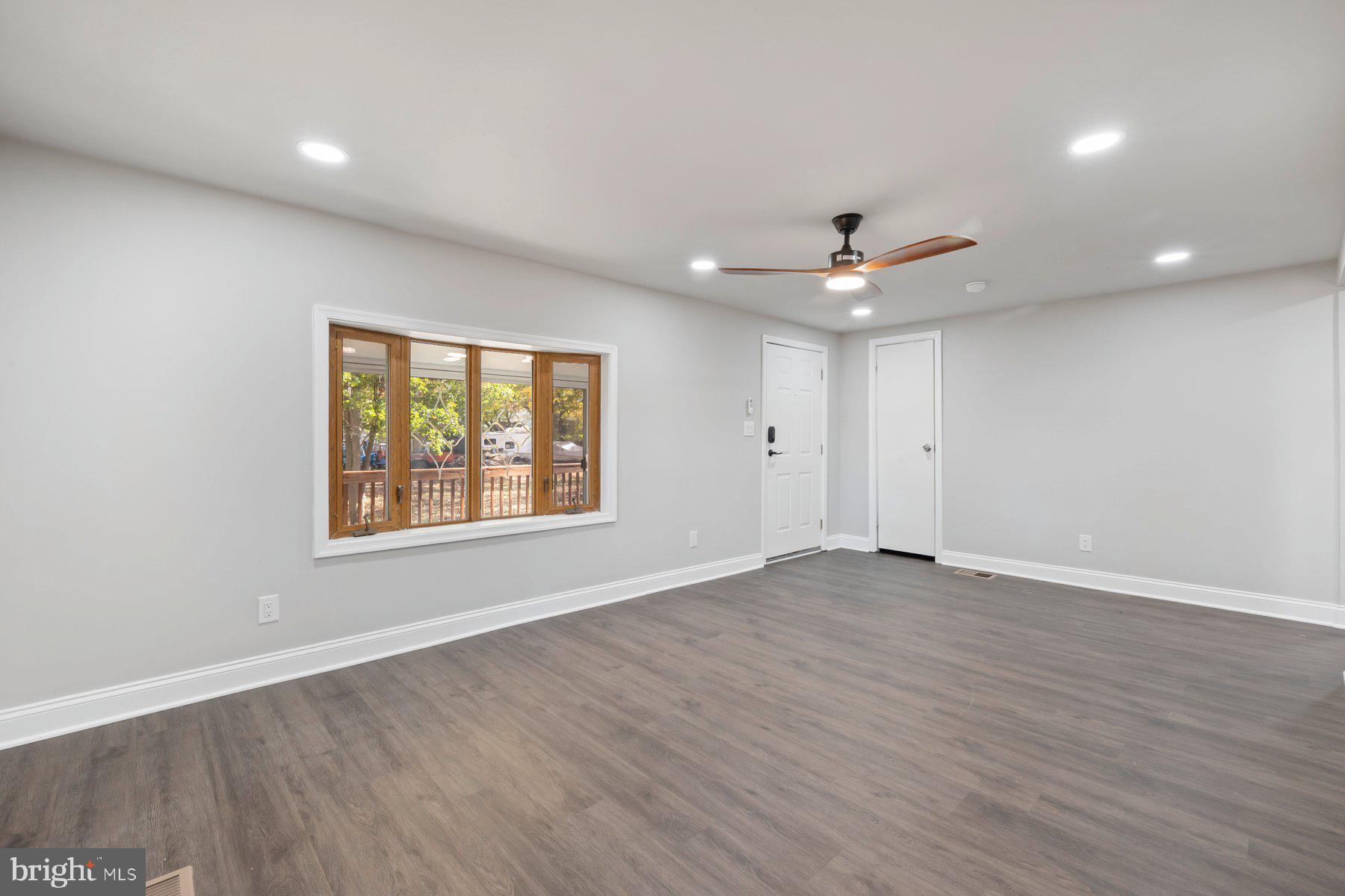 GRASONVILLE - Residential