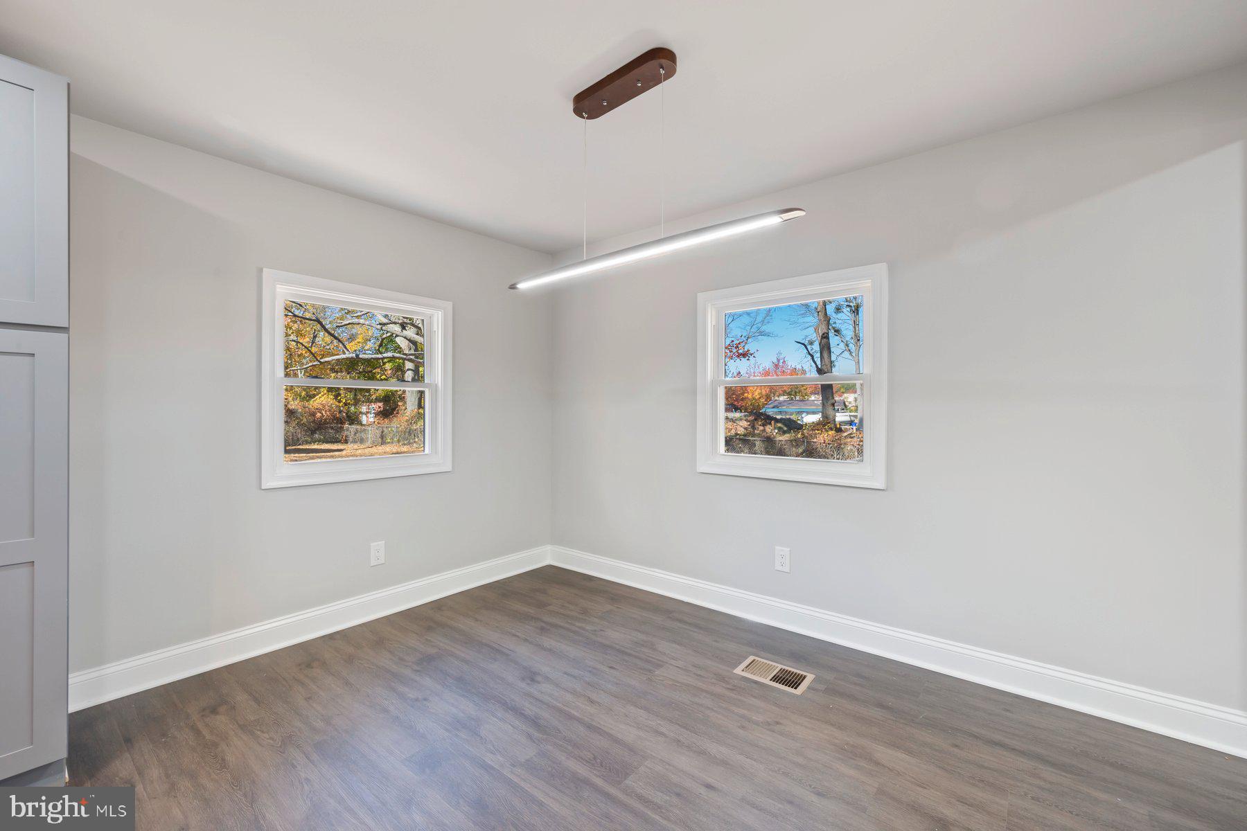 GRASONVILLE - Residential