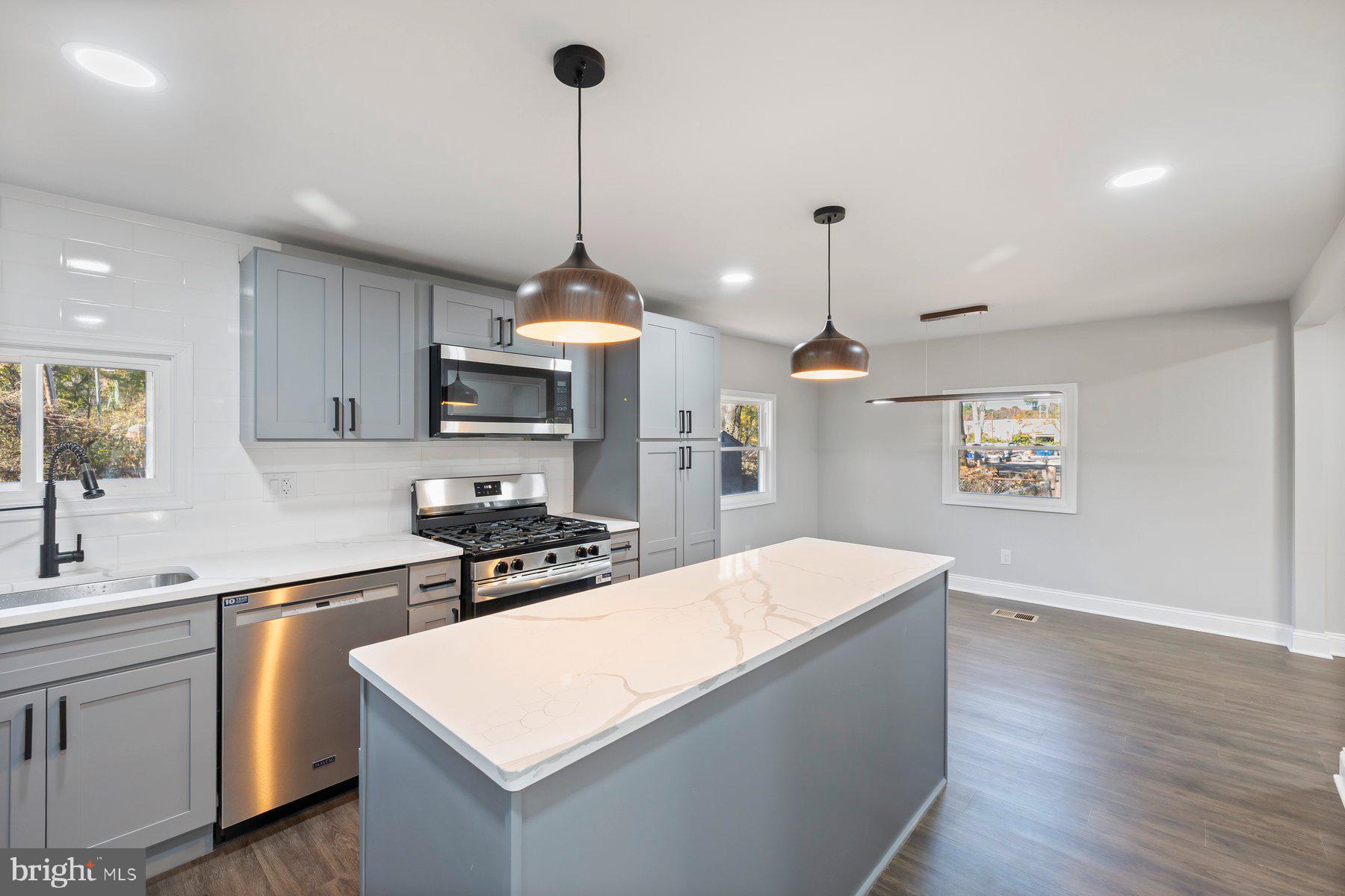 GRASONVILLE - Residential