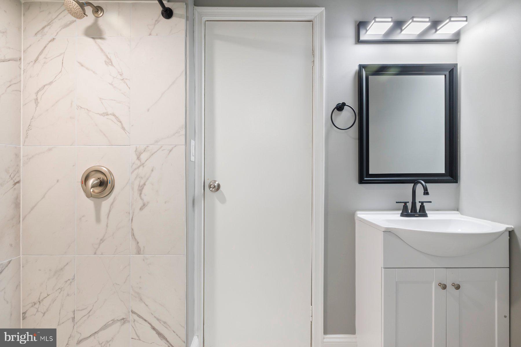 GRASONVILLE - Residential