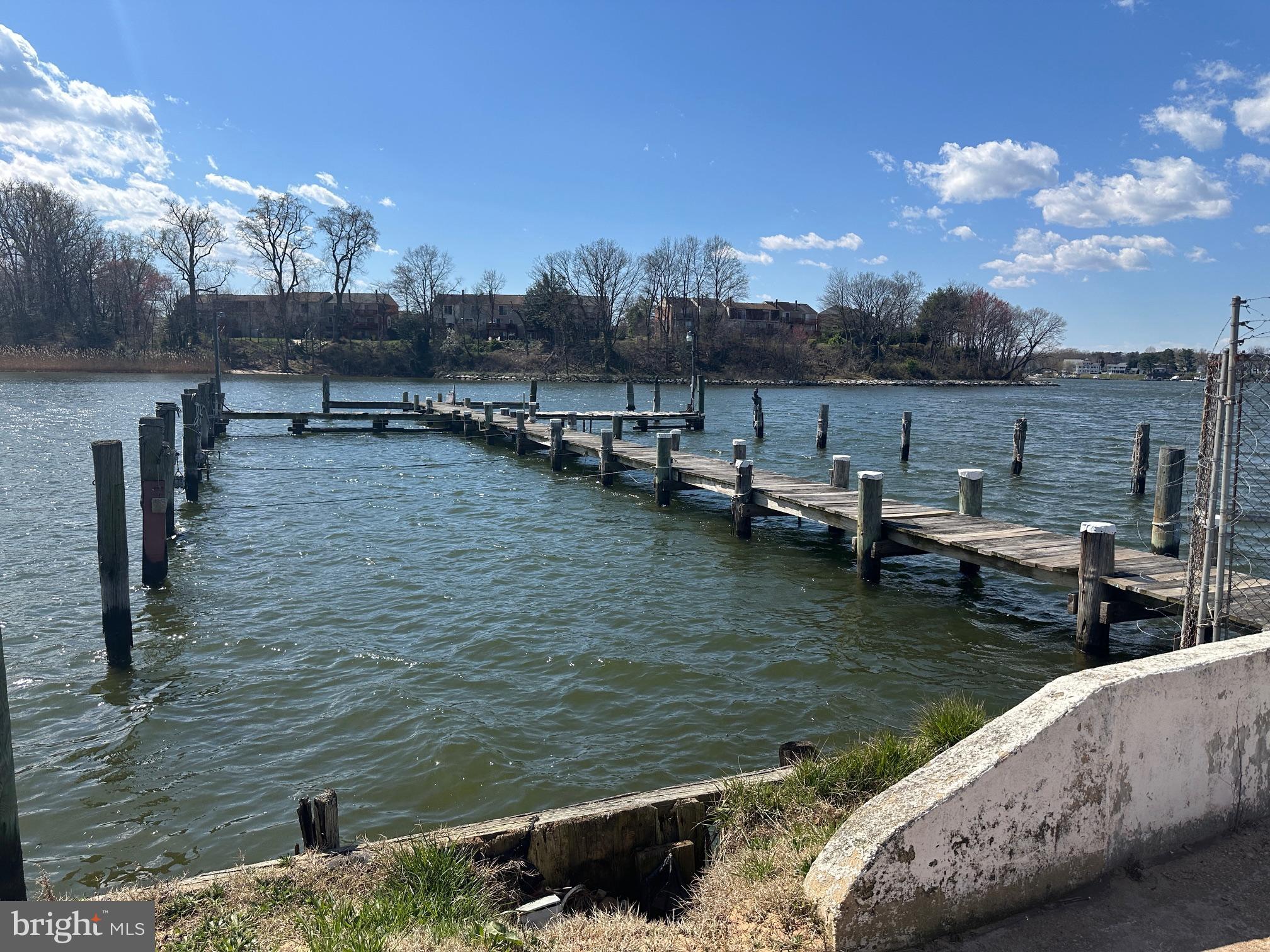 SUNSET BEACH - Residential