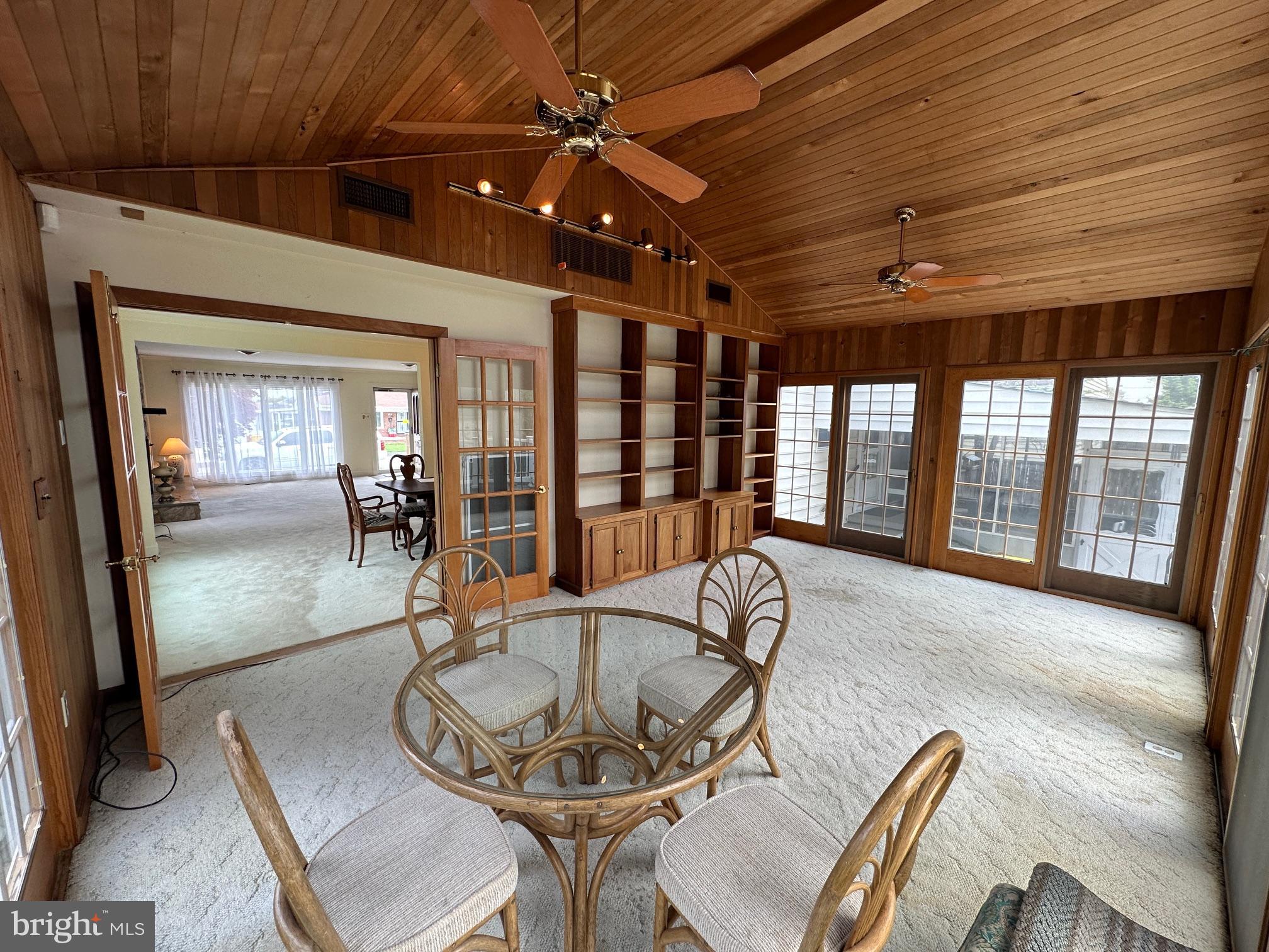 SUNSET BEACH - Residential