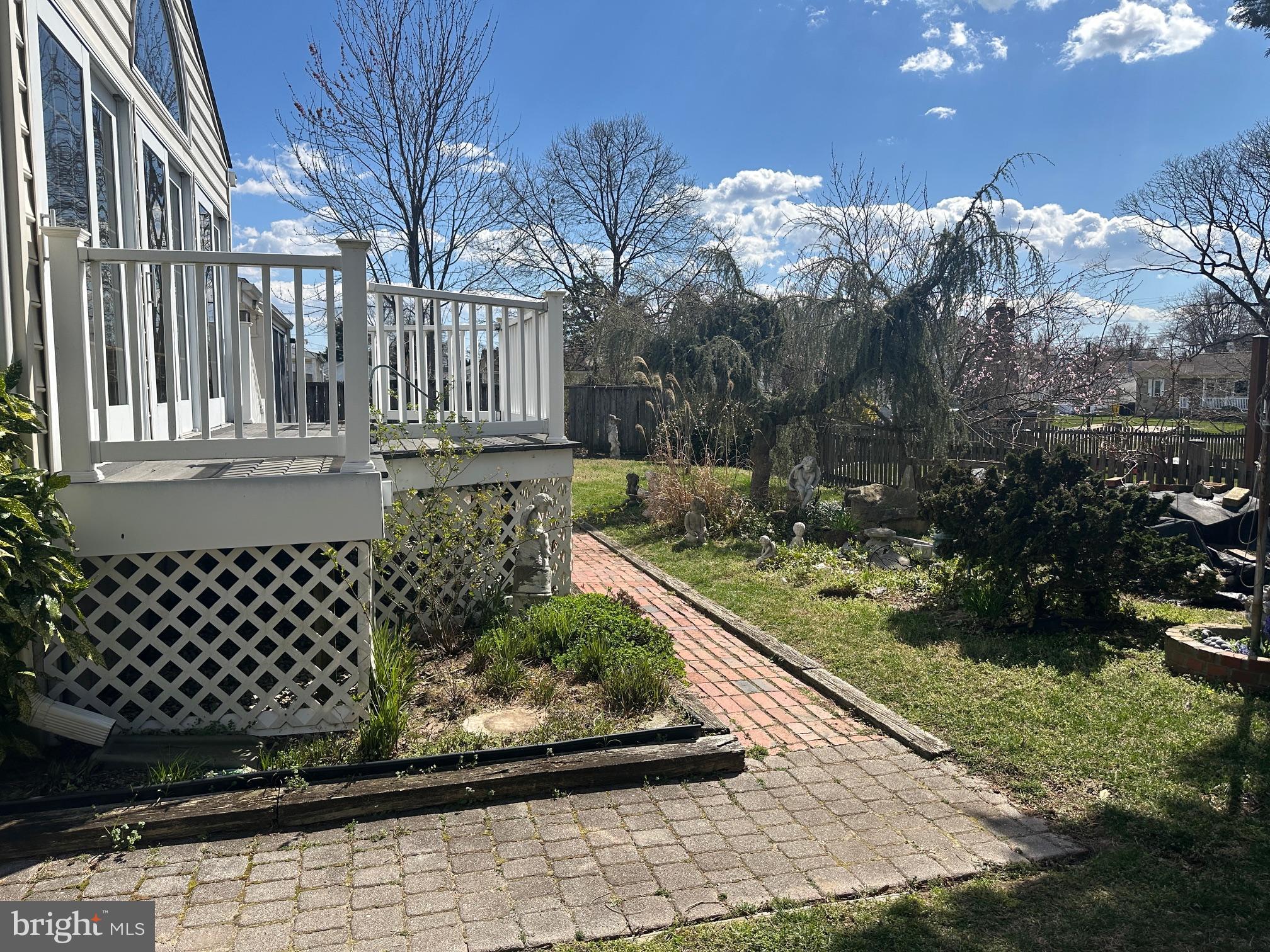 SUNSET BEACH - Residential