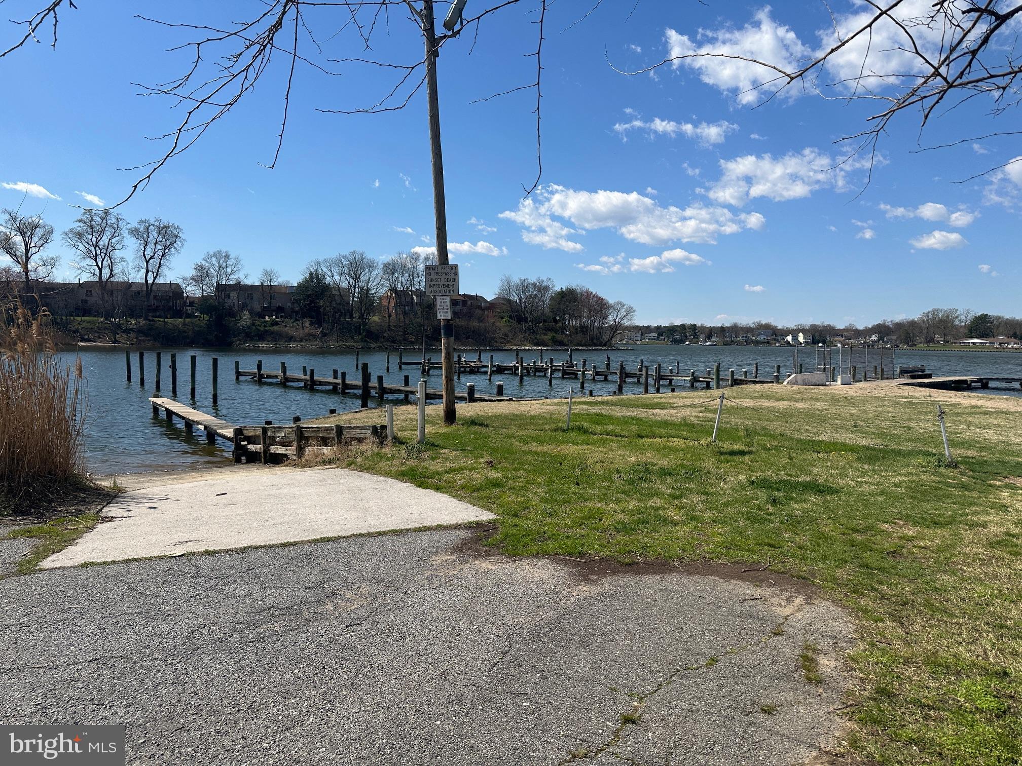 SUNSET BEACH - Residential