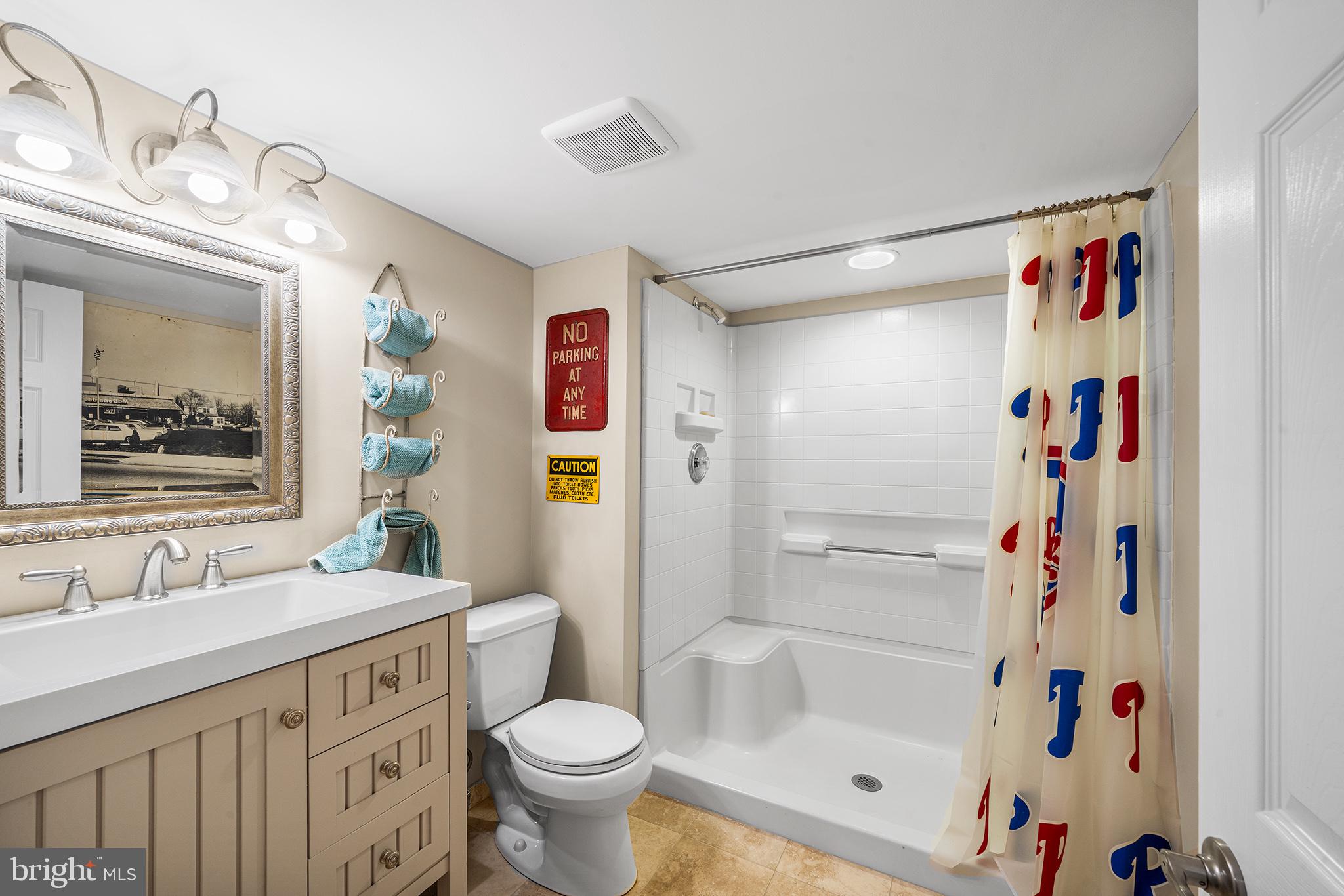 JENKINTOWN - Residential