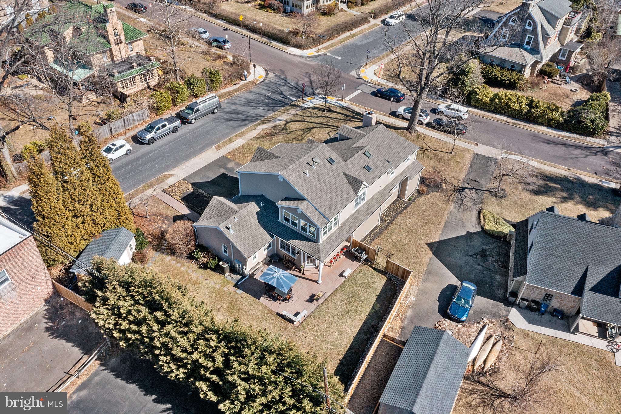 JENKINTOWN - Residential